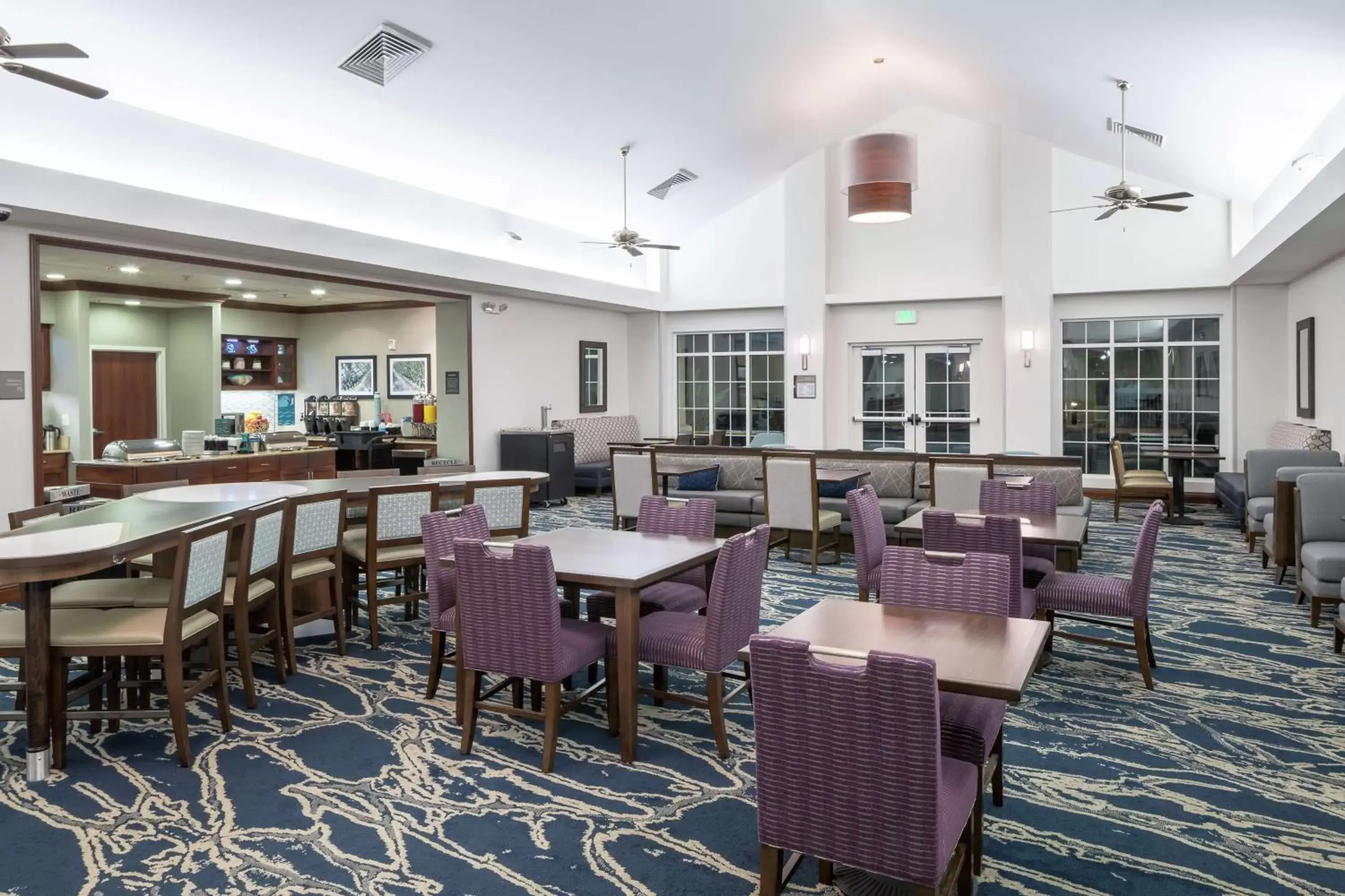 Breakfast, Restaurant/Places to Eat in Homewood Suites by Hilton Fresno Airport/Clovis