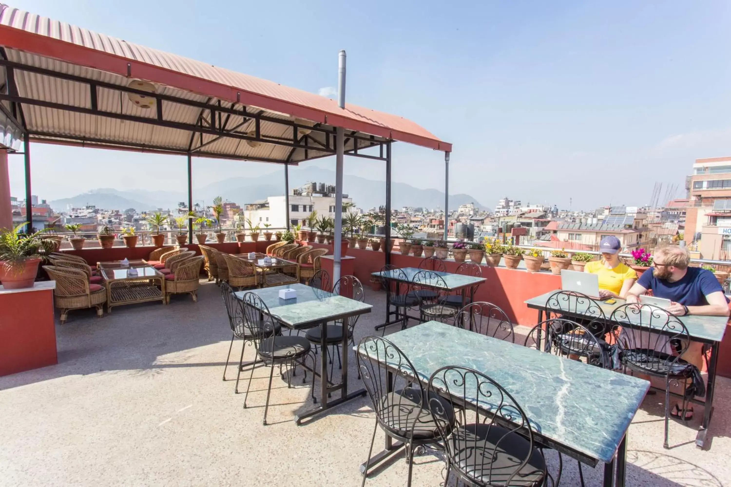 Balcony/Terrace, Restaurant/Places to Eat in Hotel Jay Suites