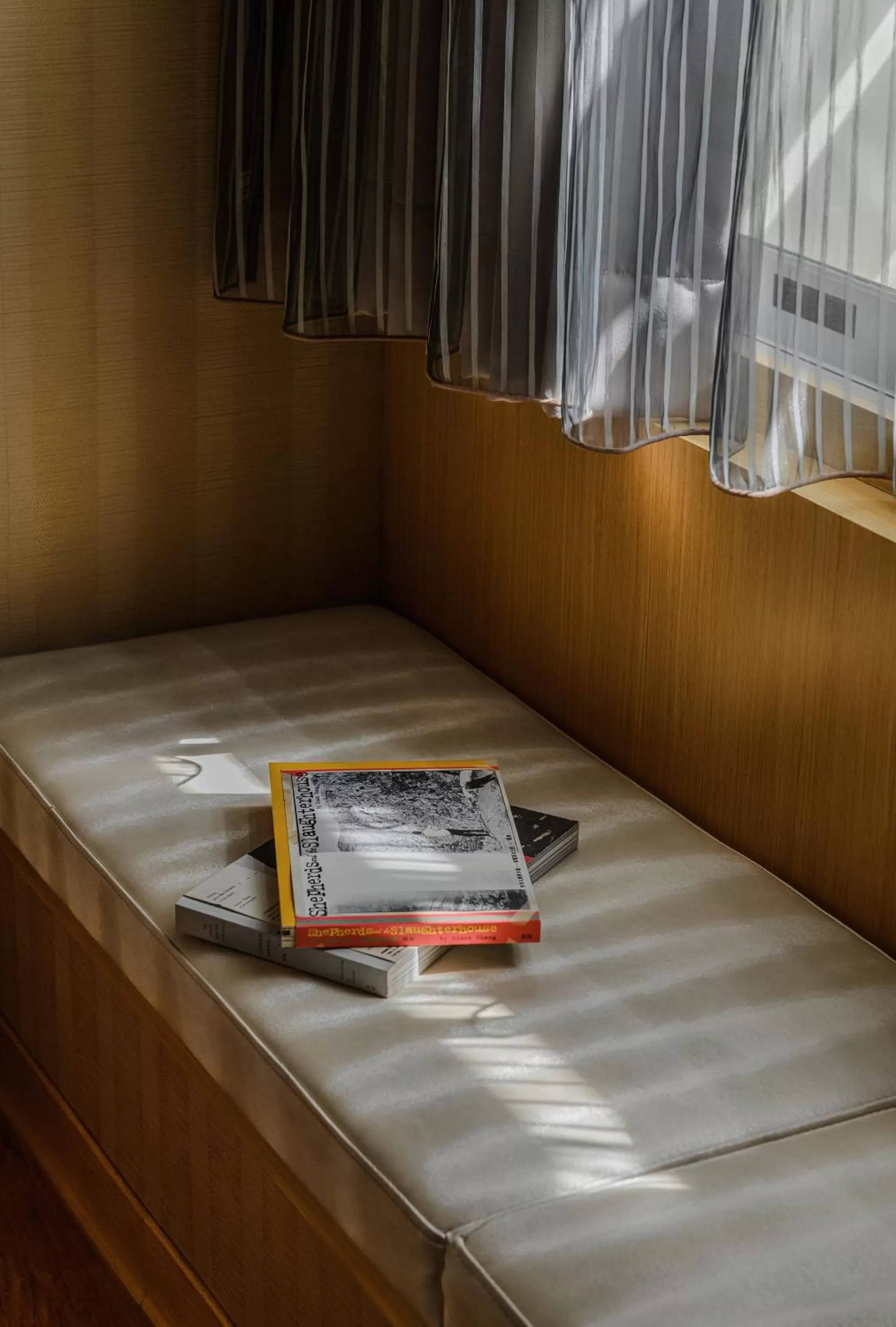 Bedroom, Bed in Mei Hotel