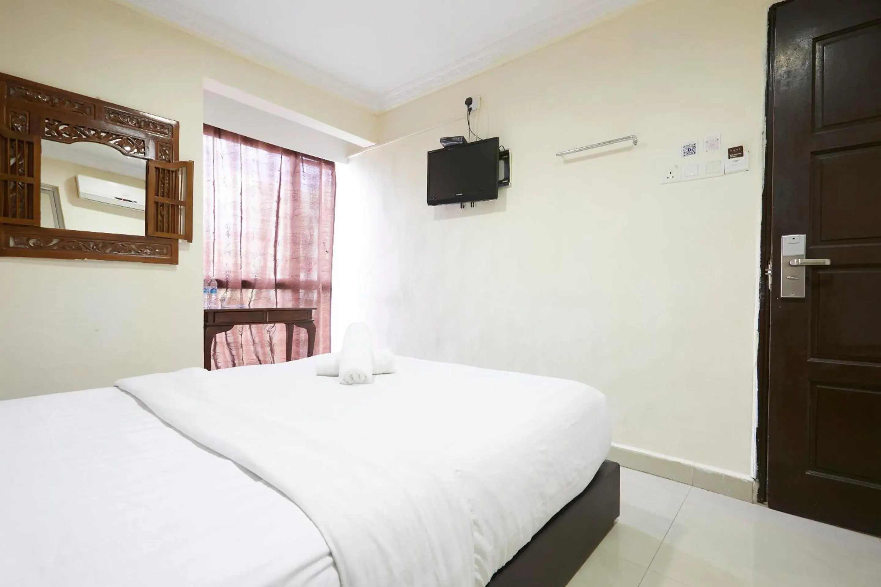 Bedroom, Bed in Fast Hotel Setapak