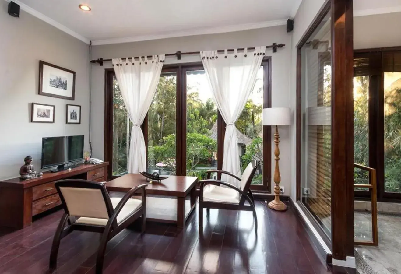 TV and multimedia, Seating Area in Suara Air Luxury Villa Ubud