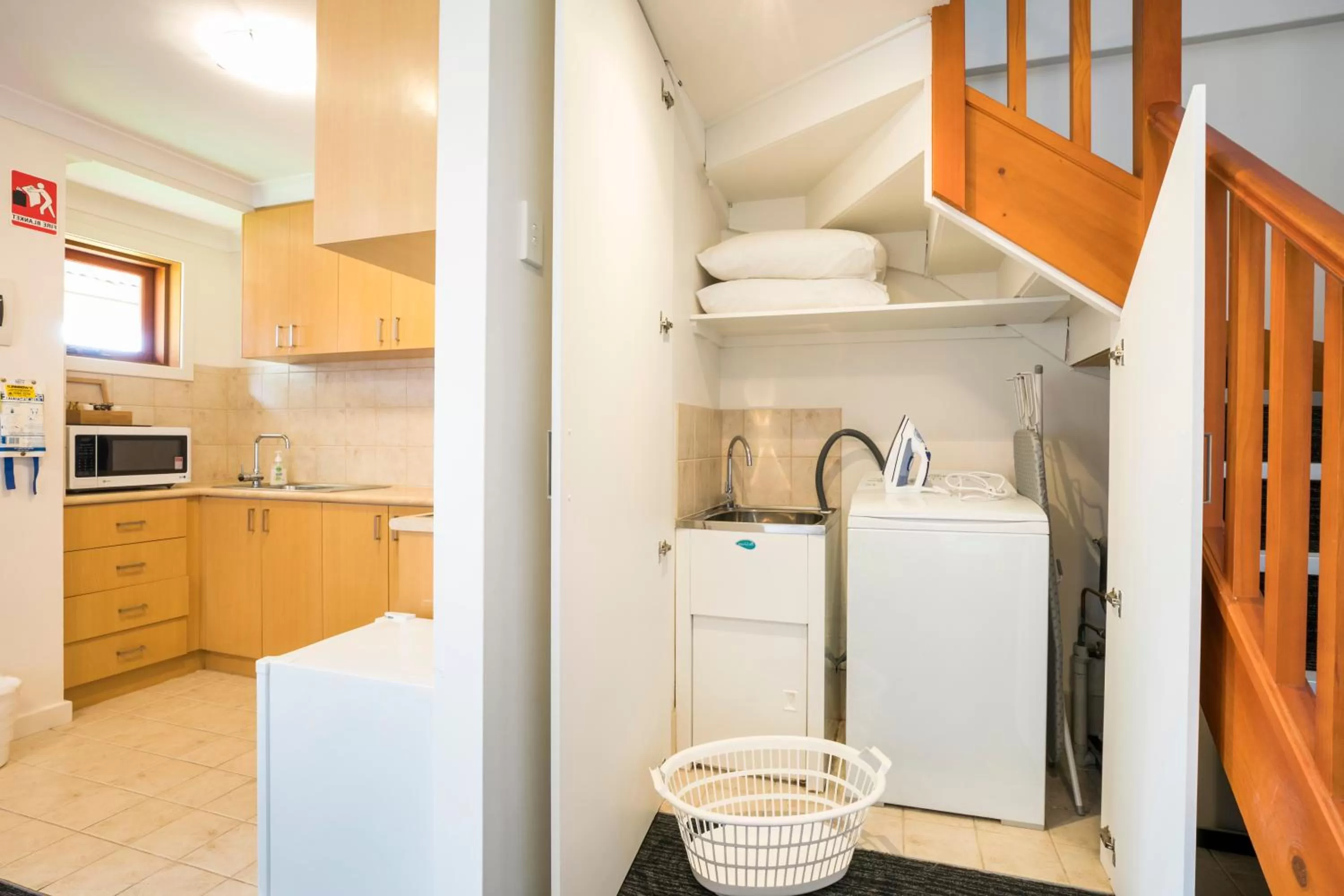 Kitchen or kitchenette in Nightcap at the Ship Inn