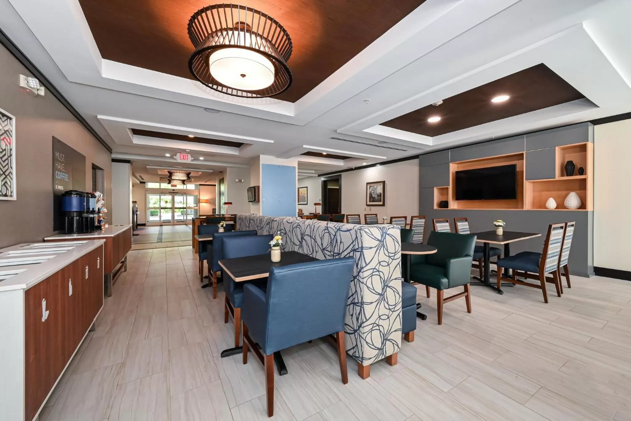 Lobby or reception in Holiday Inn Express Charlotte Southeast - Matthews by IHG