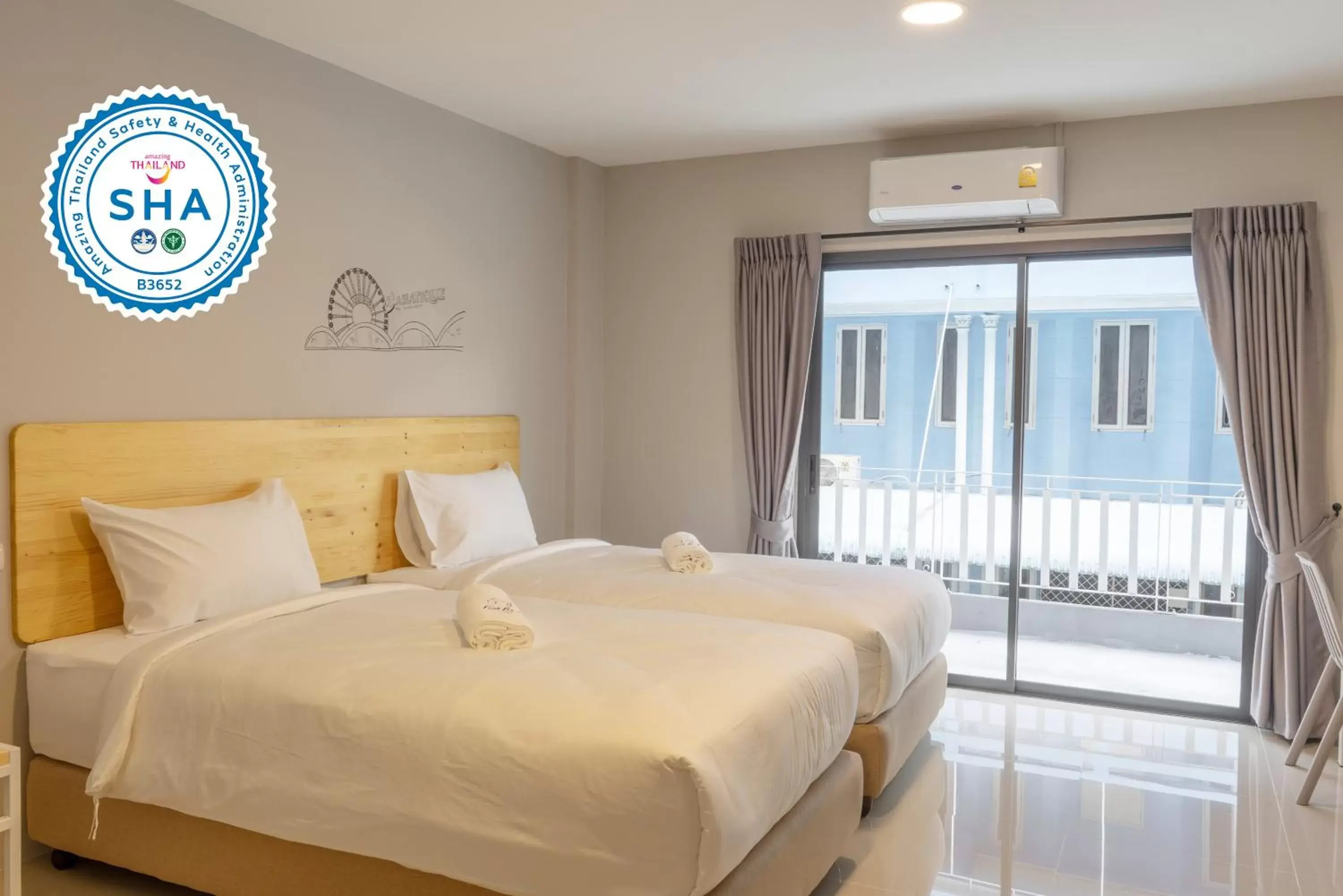 Superior Twin Room in Fine Bed Hotel Superior Twin Room in Fine Bed Hotel