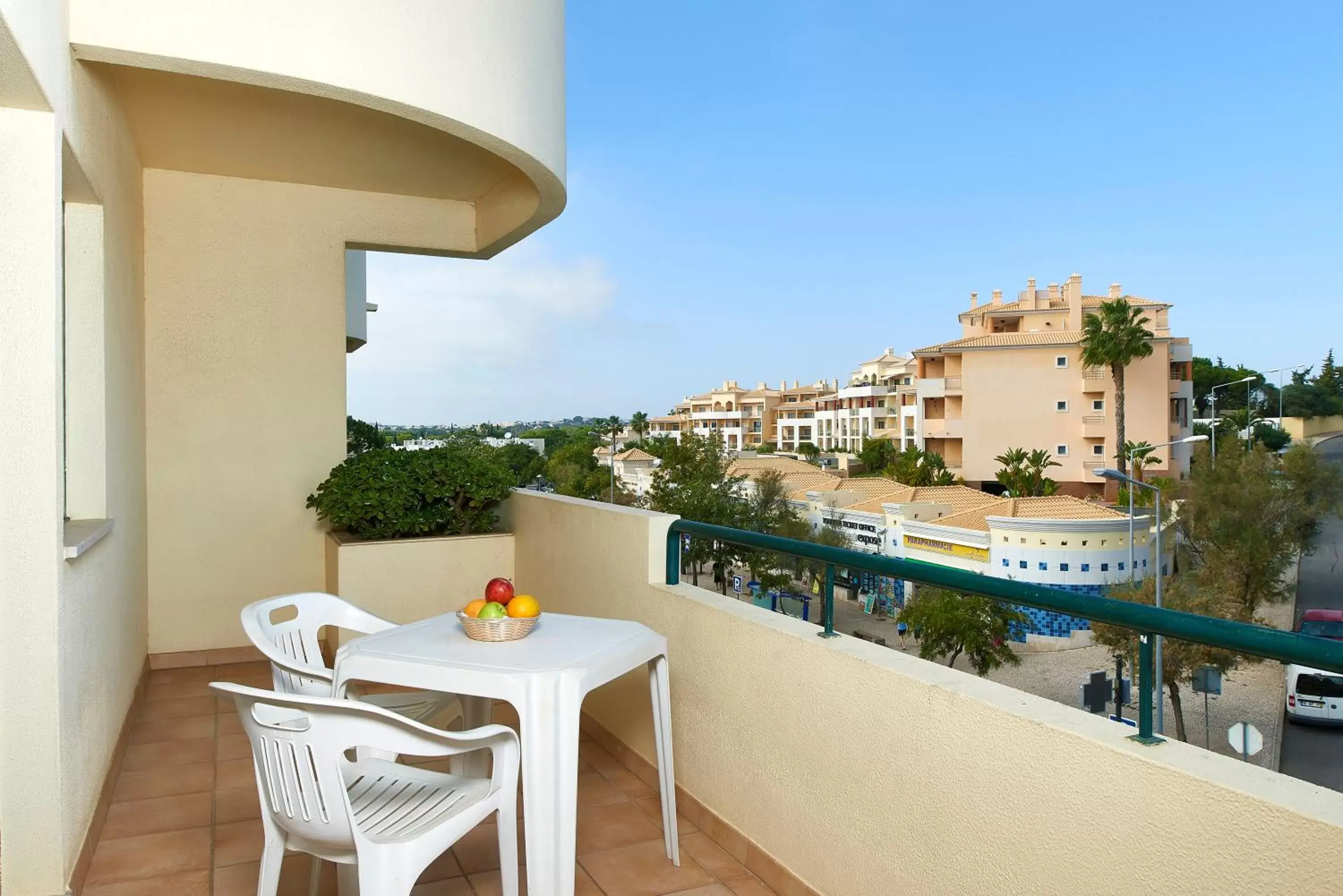 Balcony/Terrace in Oceanus Aparthotel