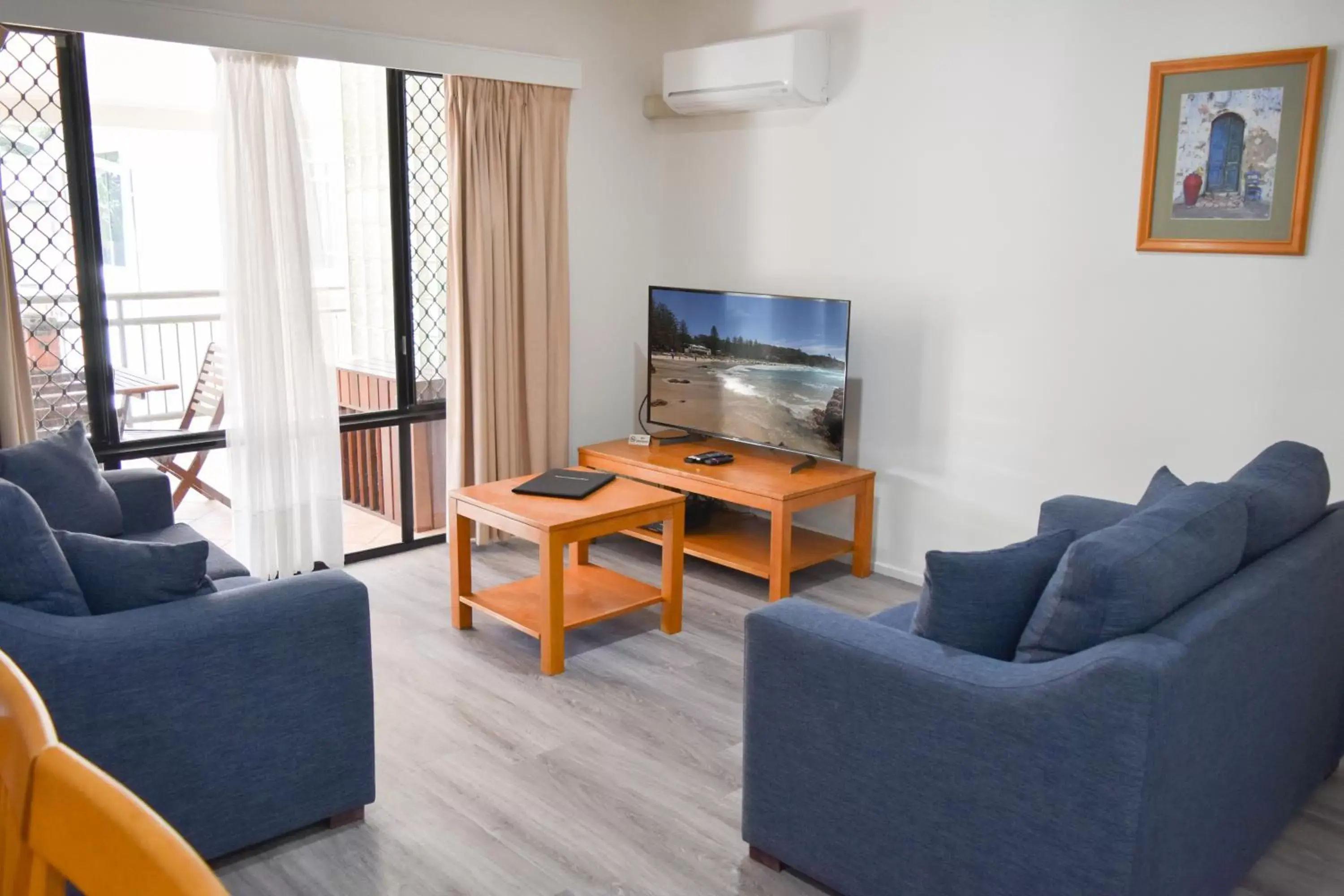 TV and multimedia, Seating Area in Beaches Holiday Resort