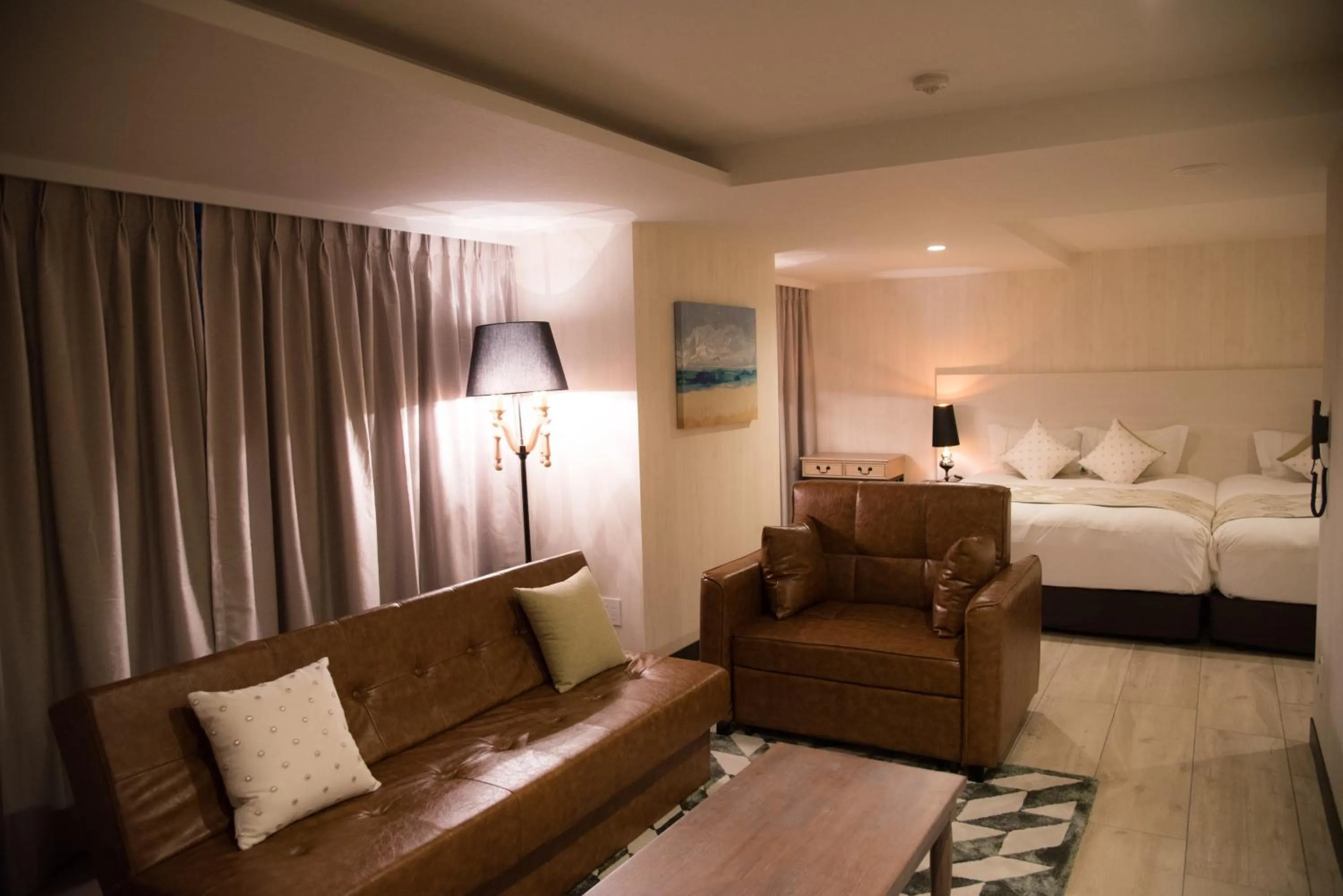 Photo of the whole room, Bed in The Centurion Classic Akasaka