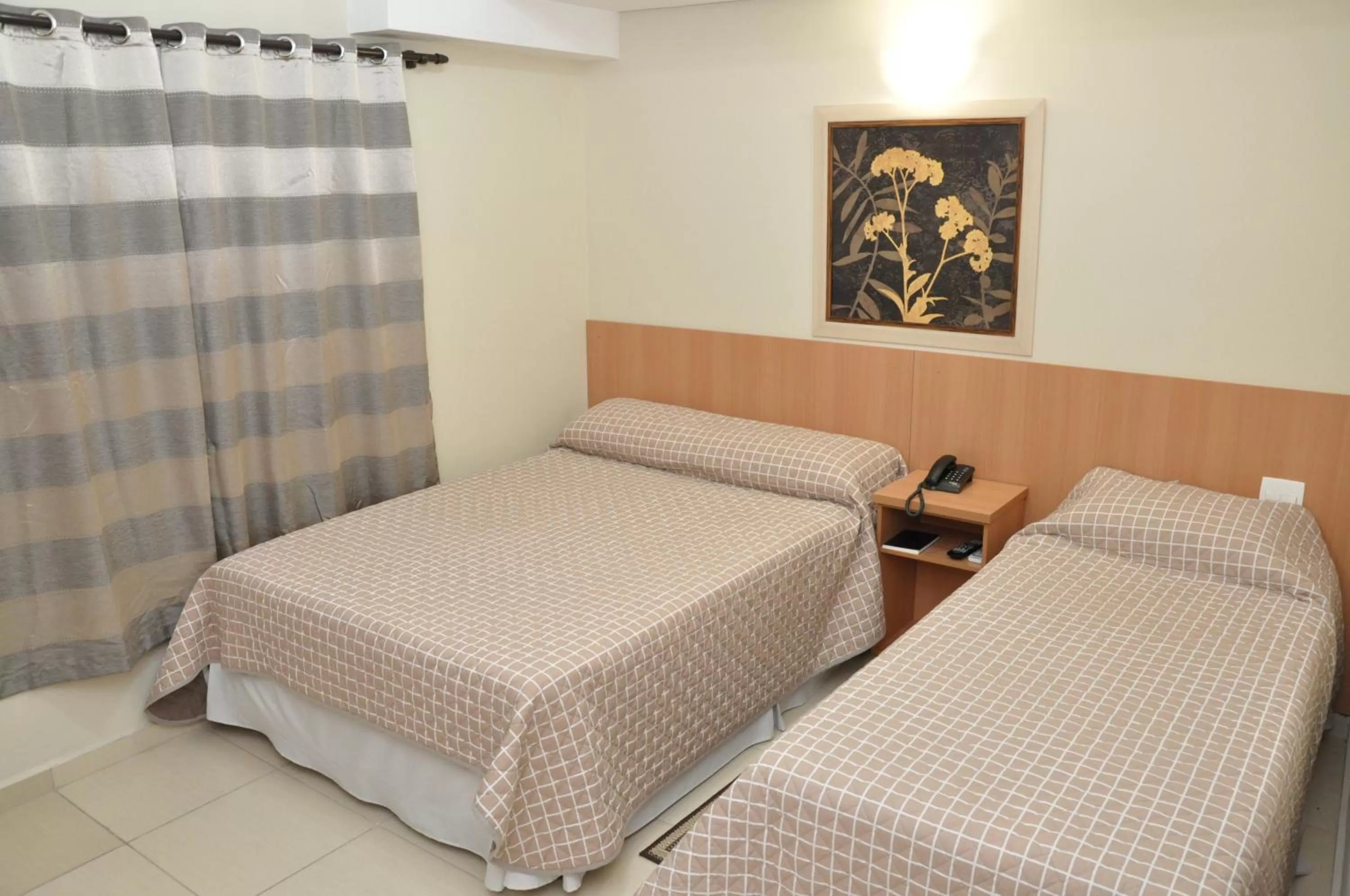 Bed in Lotus Hotel - à 6 km do Santuário de Aparecida-SP