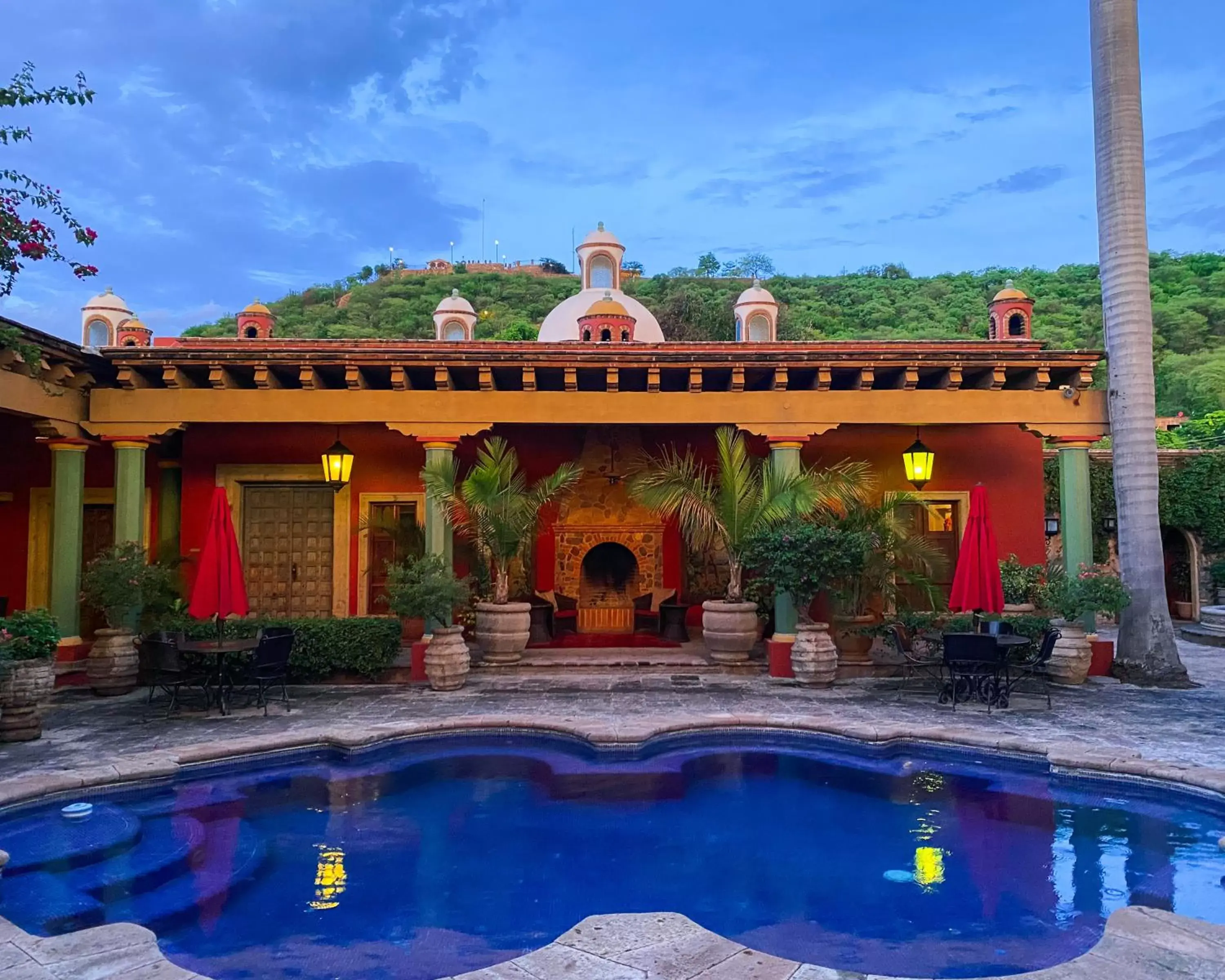 Pool view, Property Building in Hacienda de los Santos