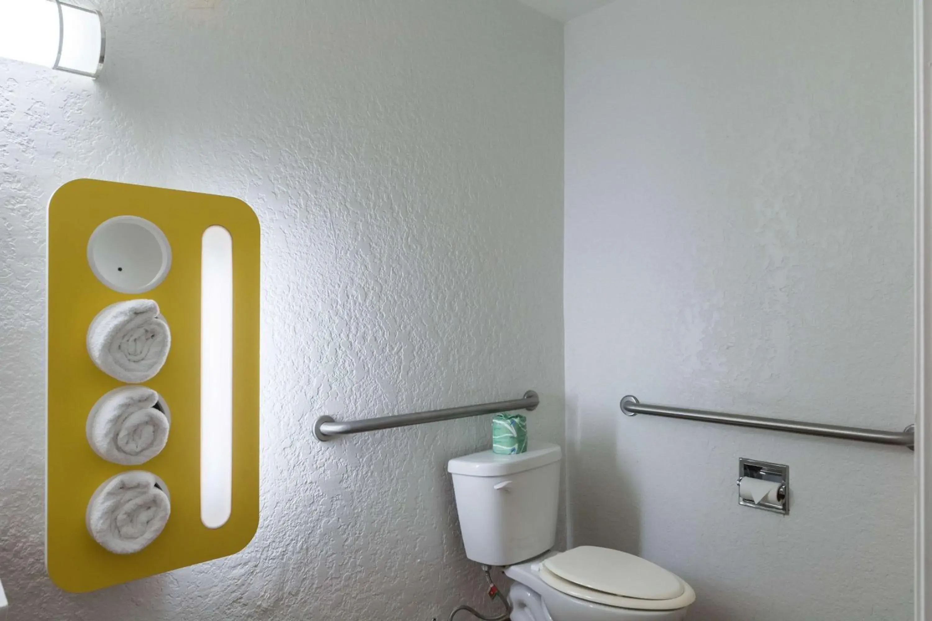 Toilet, Bathroom in Motel 6-Uvalde, TX