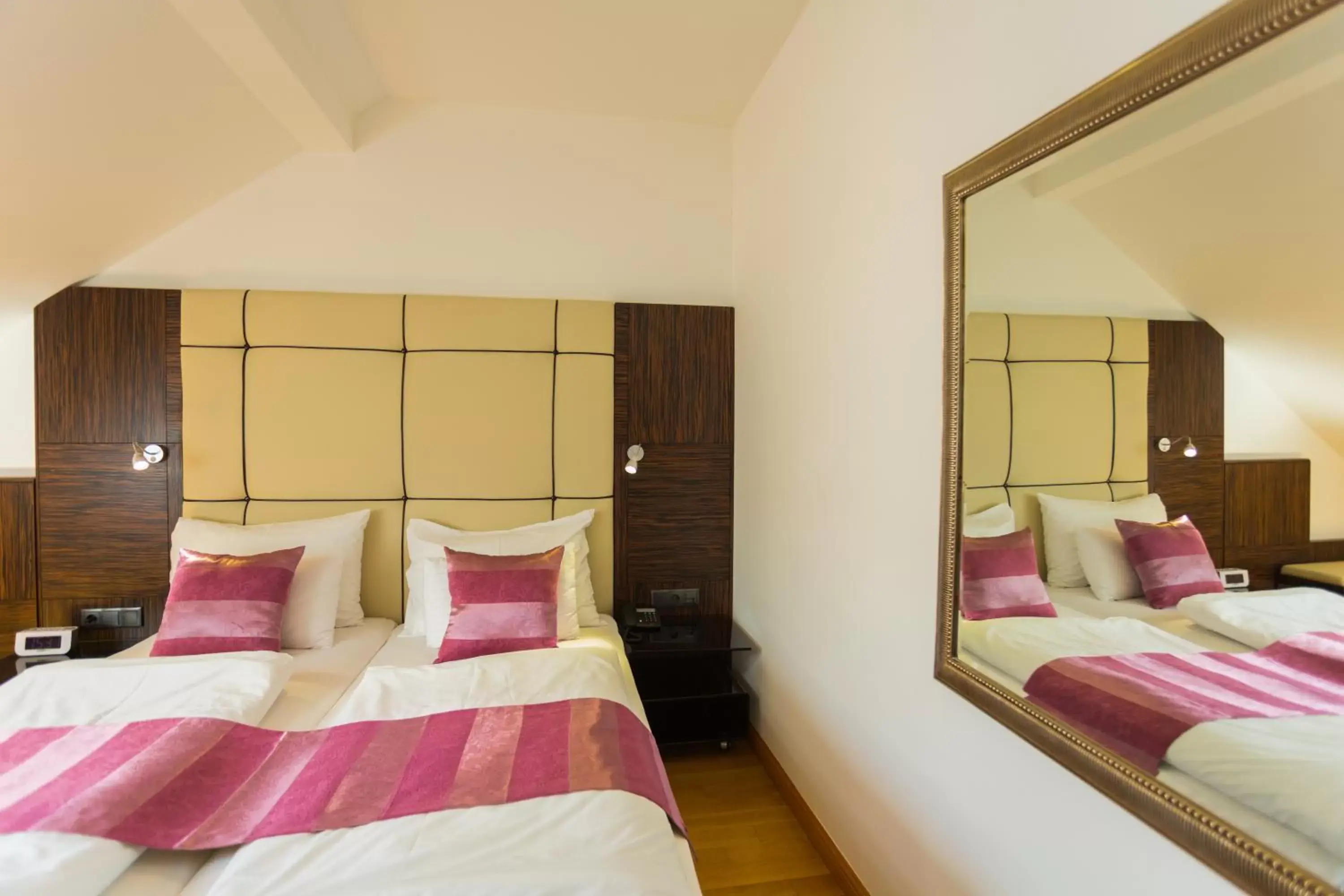 Bedroom, Bed in Best Western Plus Hotel Arcadia
