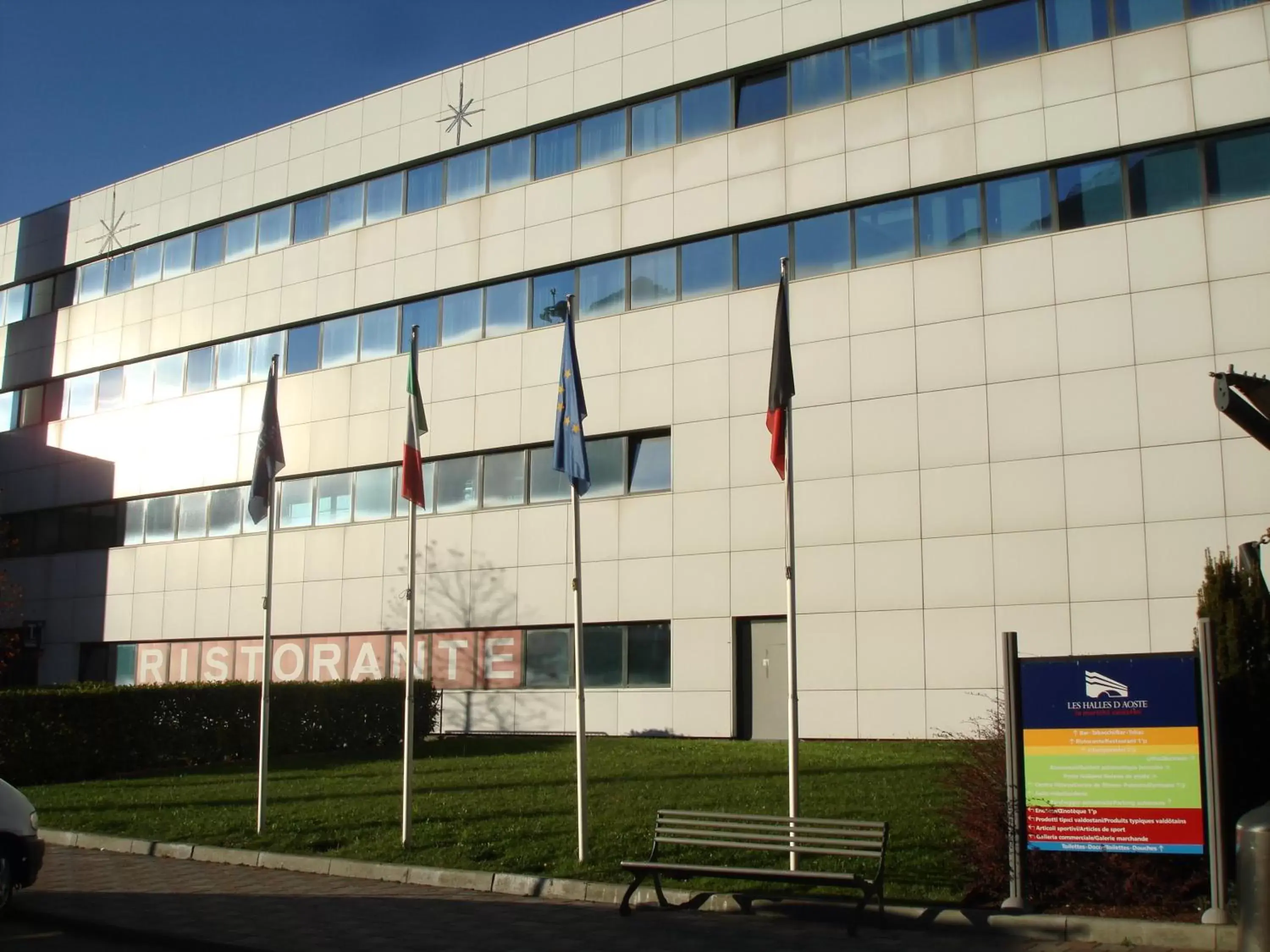 Facade/entrance, Property Building in Hotel Express Aosta East