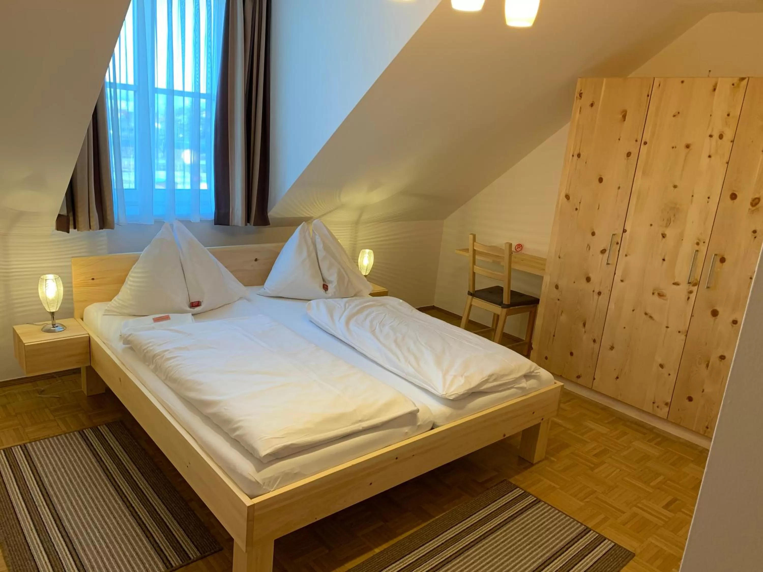Bedroom, Bed in Feldkirchnerhof