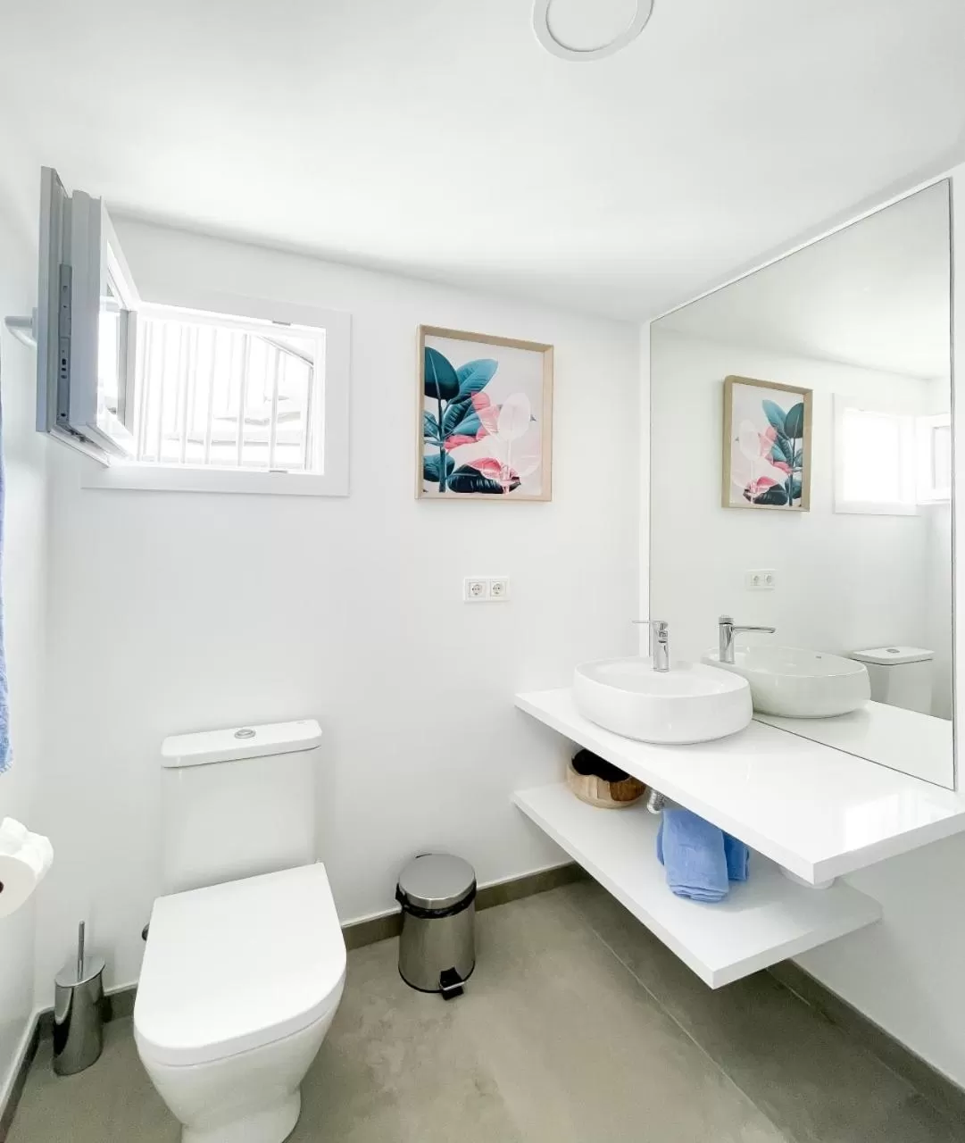 Toilet, Bathroom in Island Home Fuerteventura