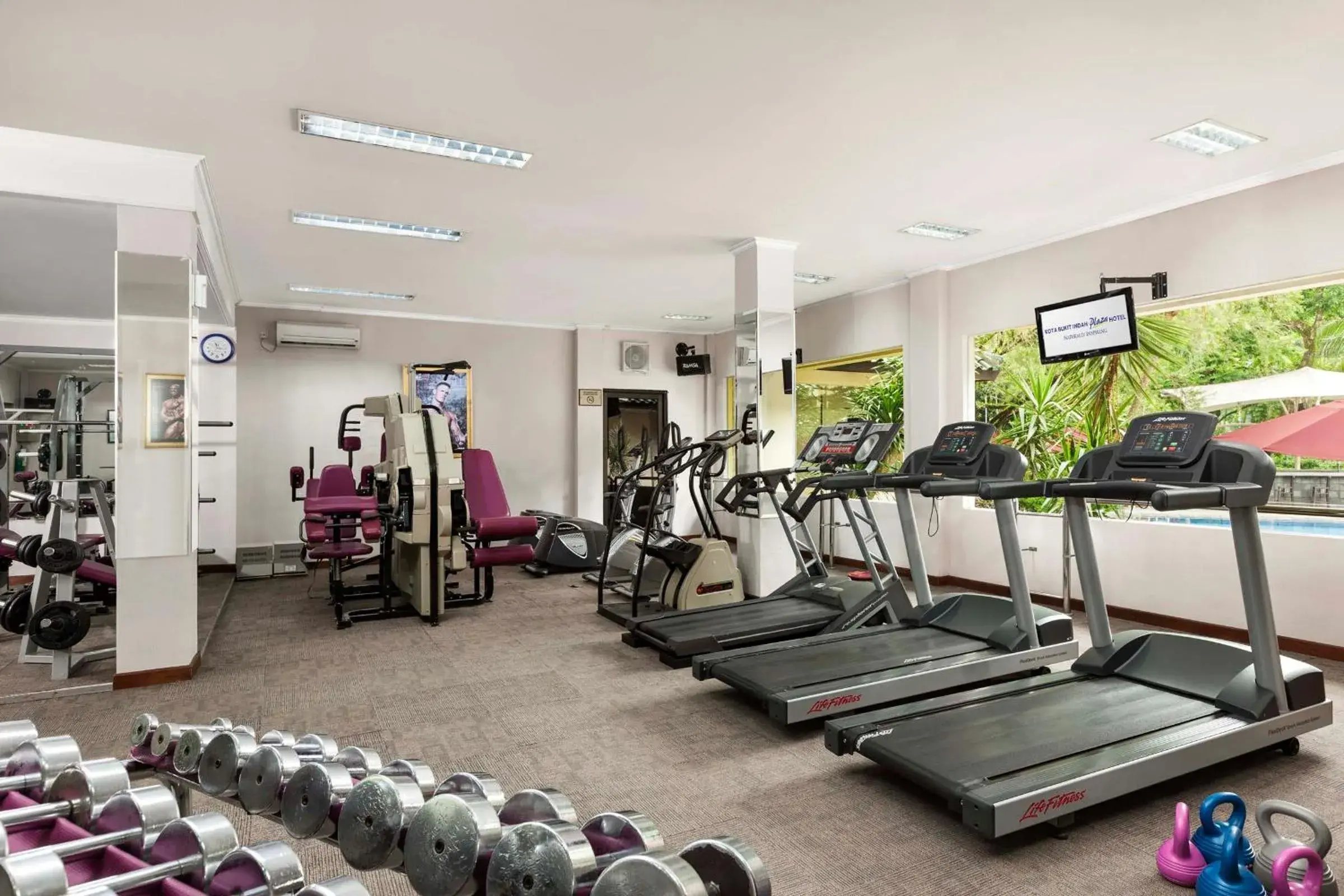 Fitness centre/facilities in Prime Plaza Hotel Purwakarta Fitness centre/facilities in Prime Plaza Hotel Purwakarta