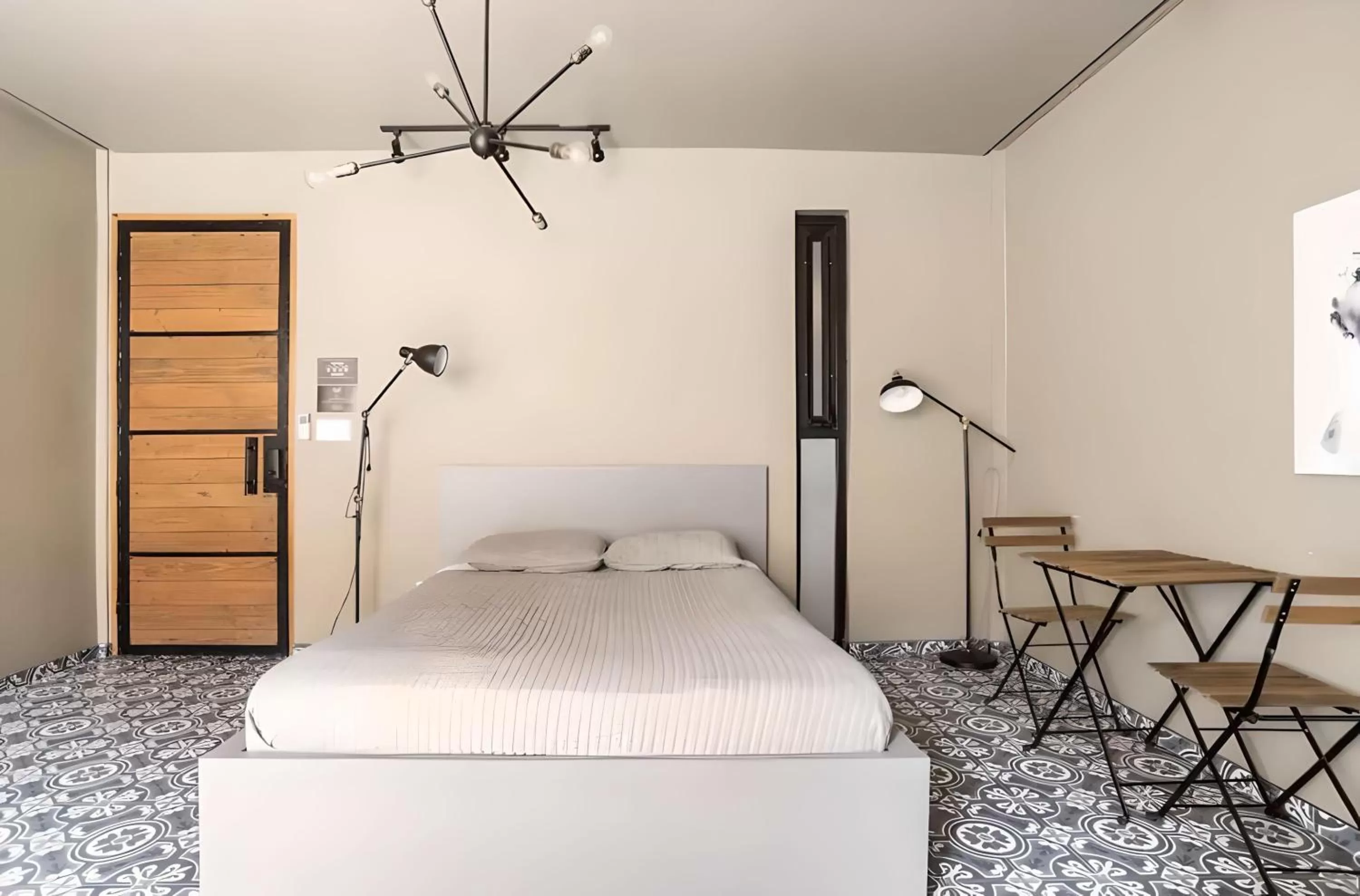 Bed in The Studios 22800