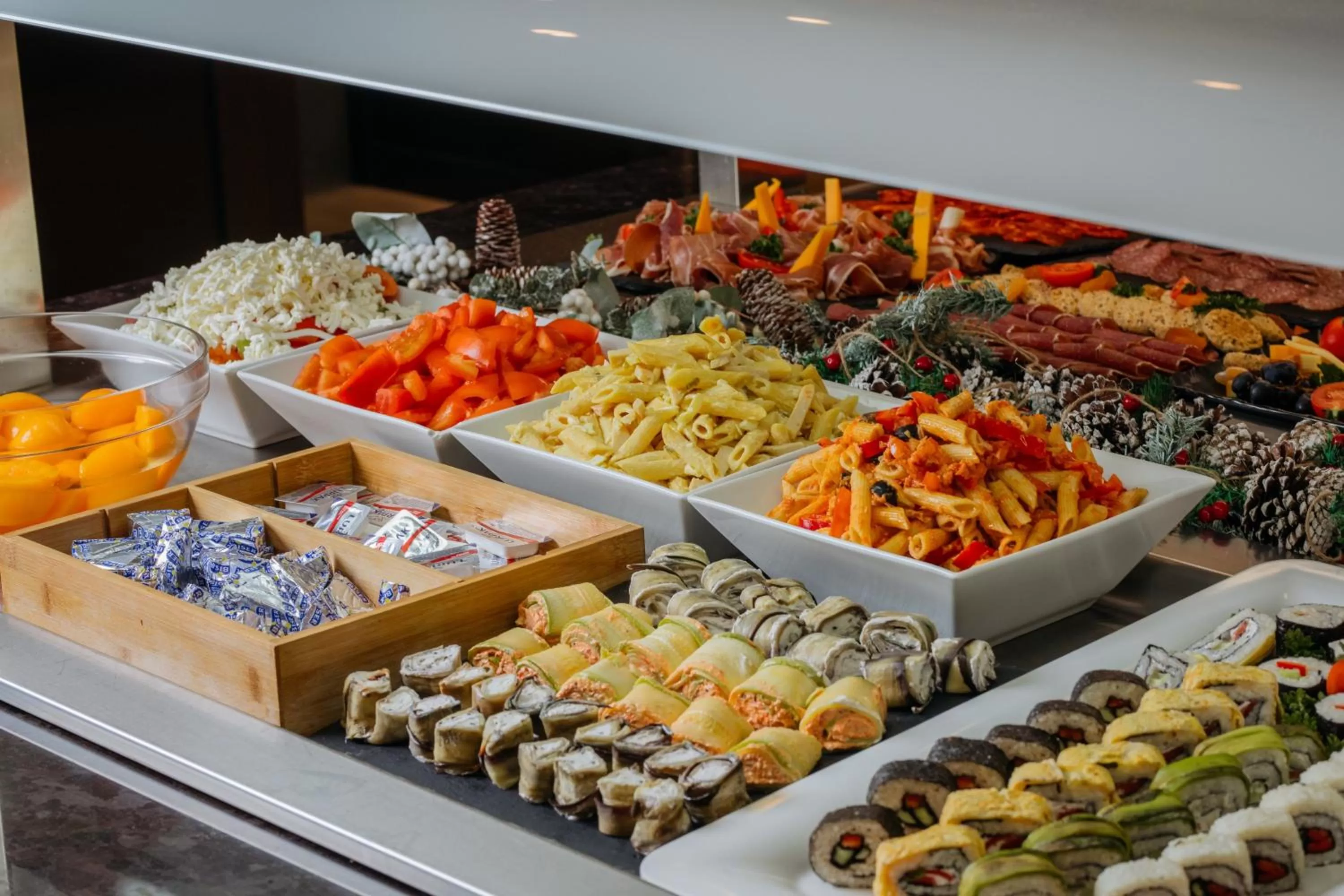 Property building, Food in Holiday Inn Express Belgrade - City, an IHG Hotel