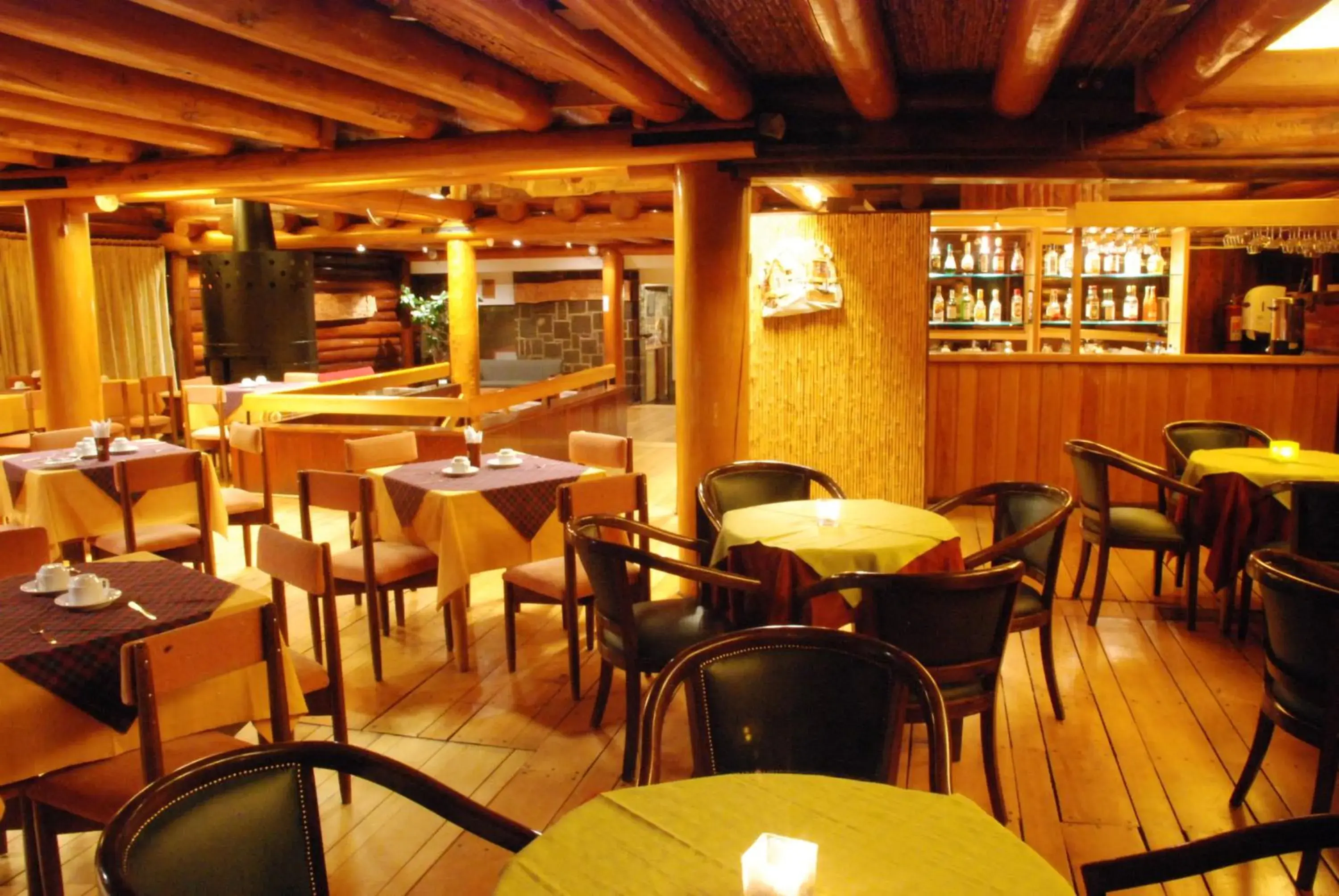 Lounge or bar, Restaurant/Places to Eat in Panamericana Hotel Ancud