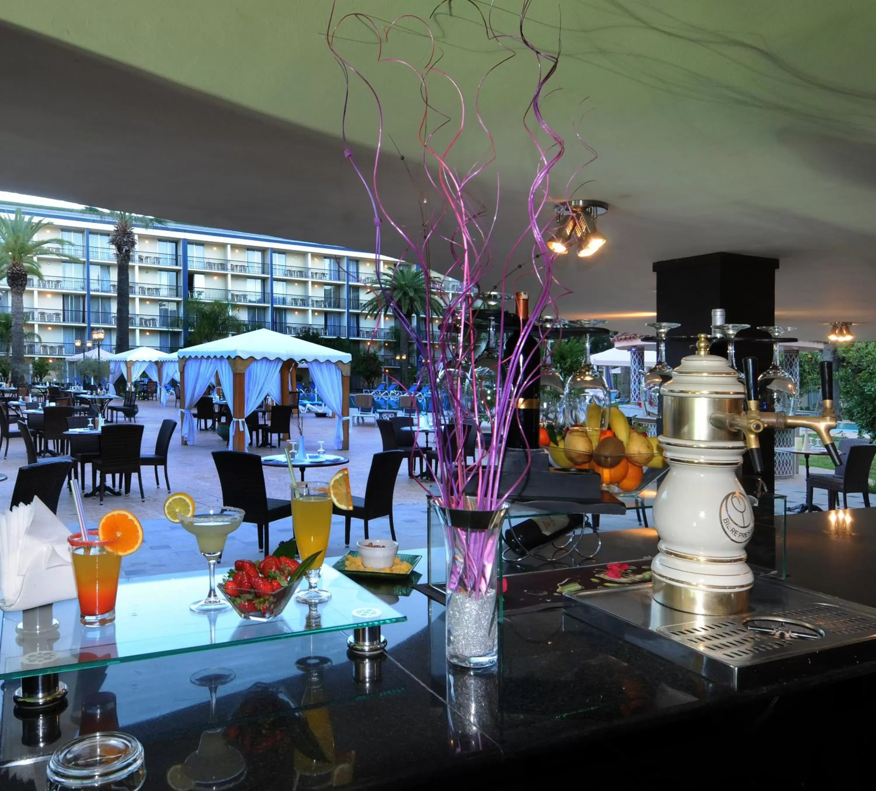 Lounge or bar in Royal Mirage Fes Hotel
