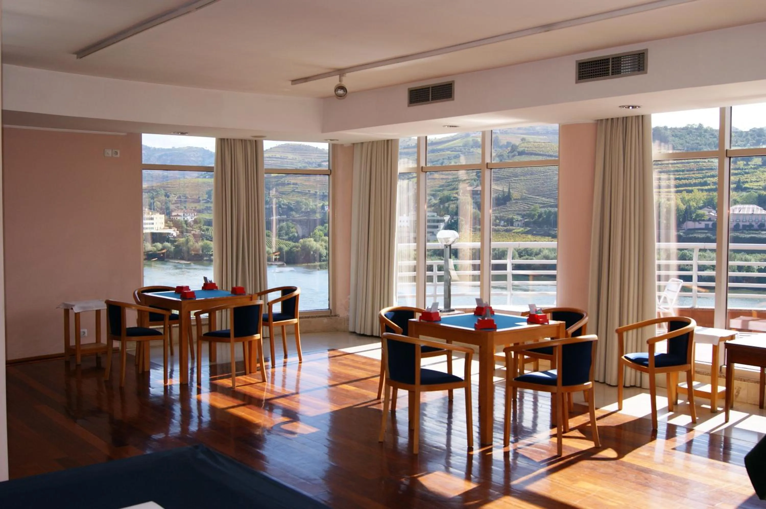 Restaurant/places to eat in Hotel Regua Douro
