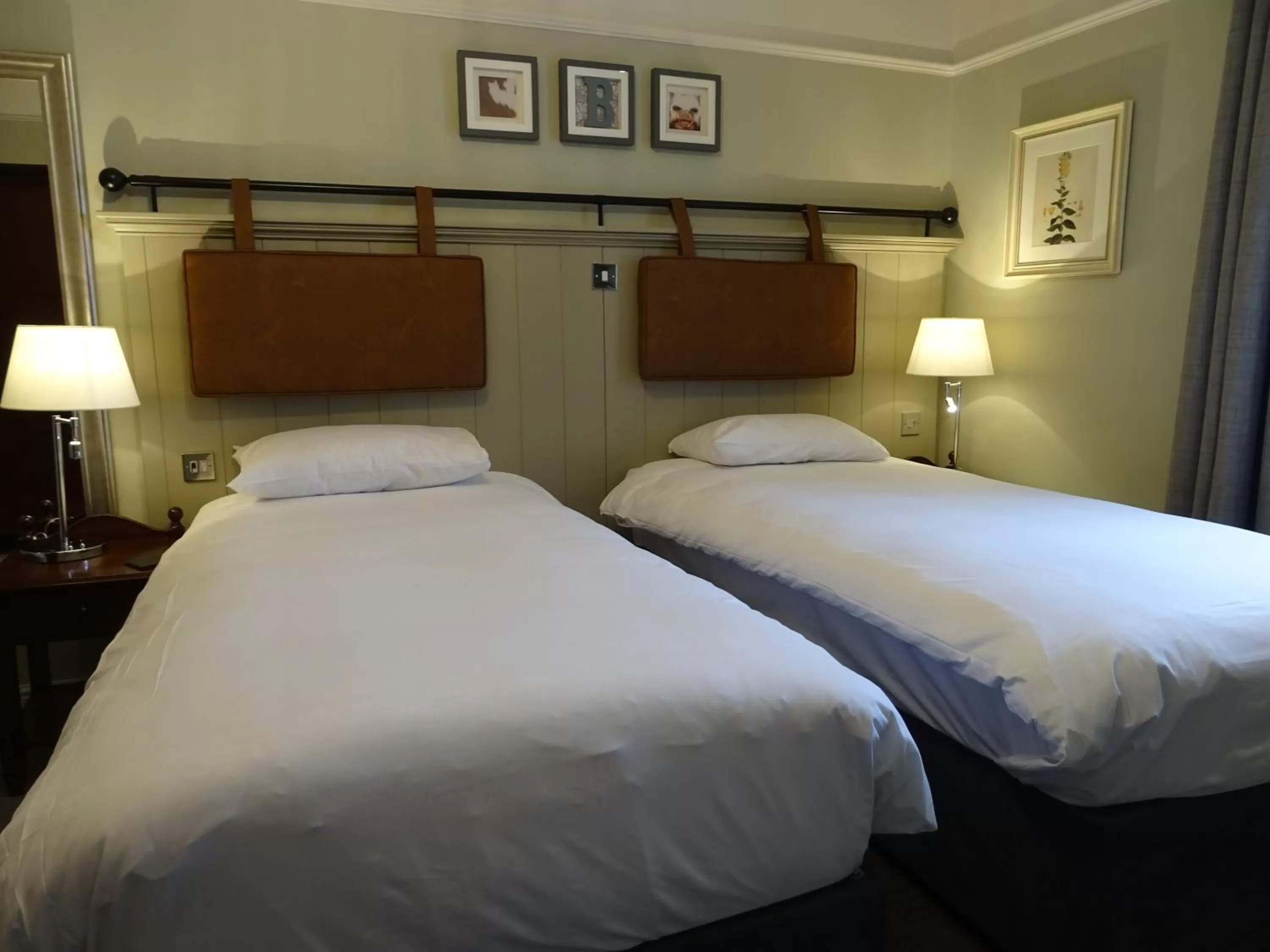 Bedroom, Bed in The Belmore