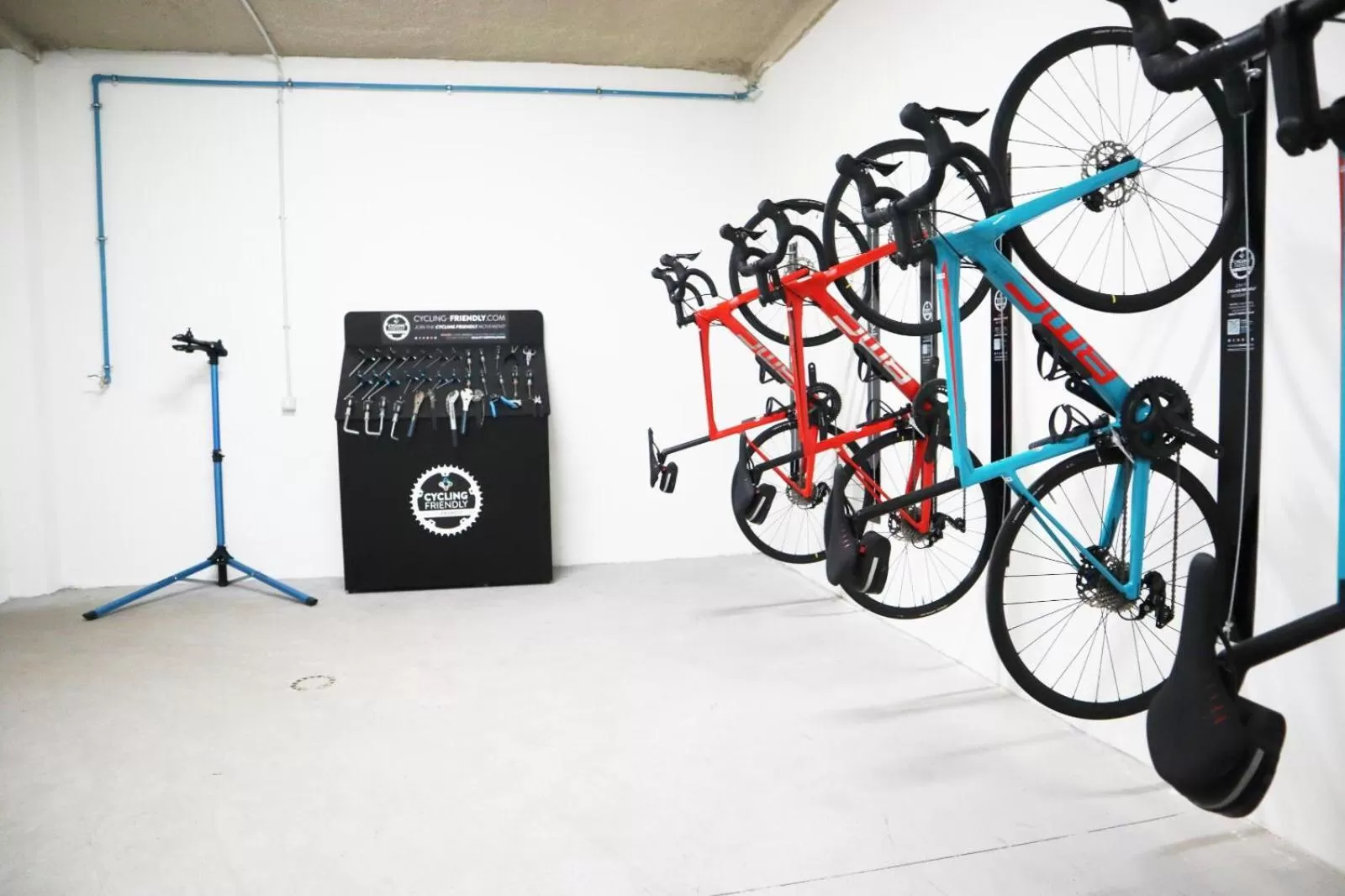 Cycling in Gara Suites Golf & Spa