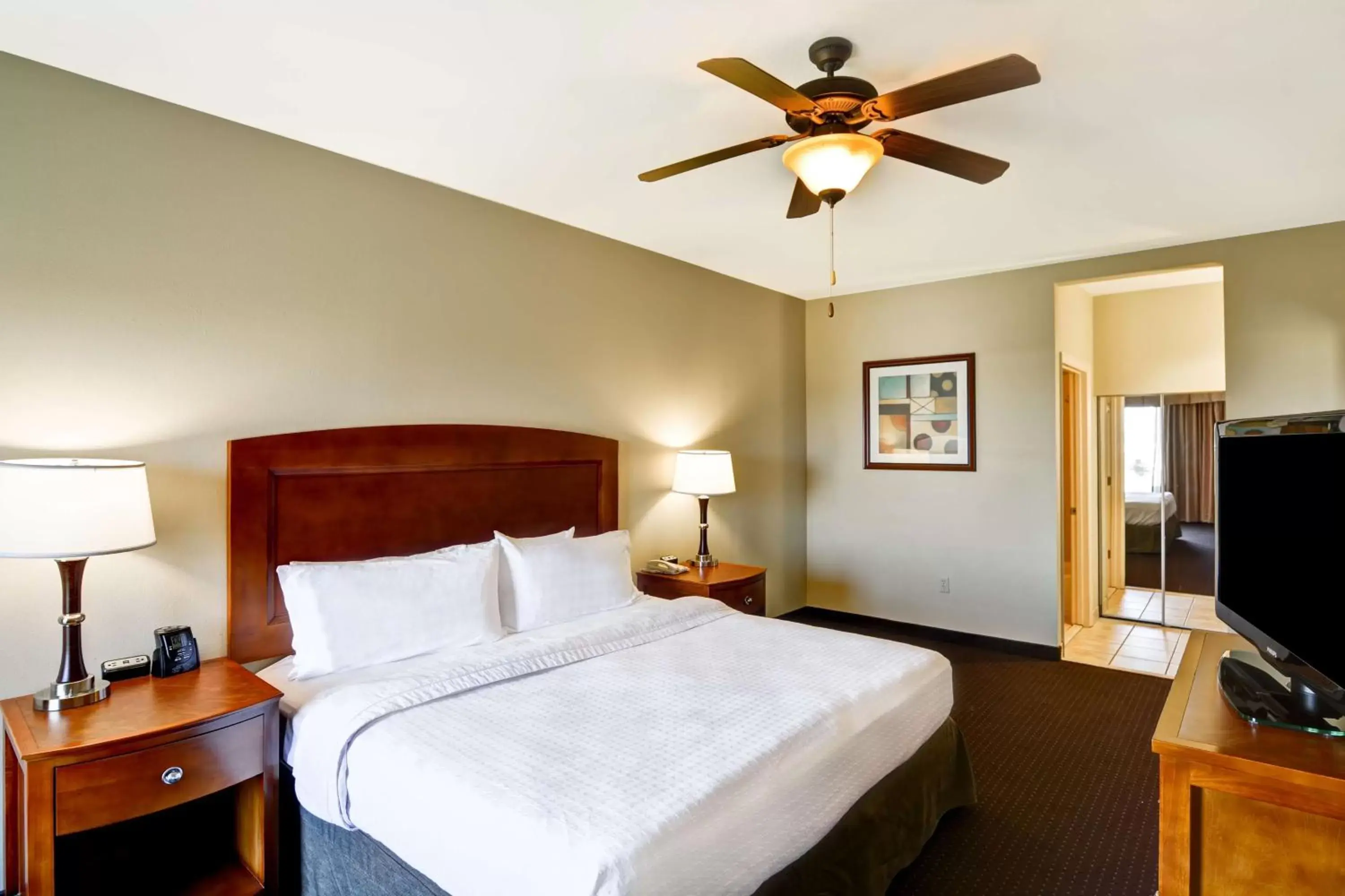 Bedroom, Bed in Homewood Suites by Hilton Houston West-Energy Corridor