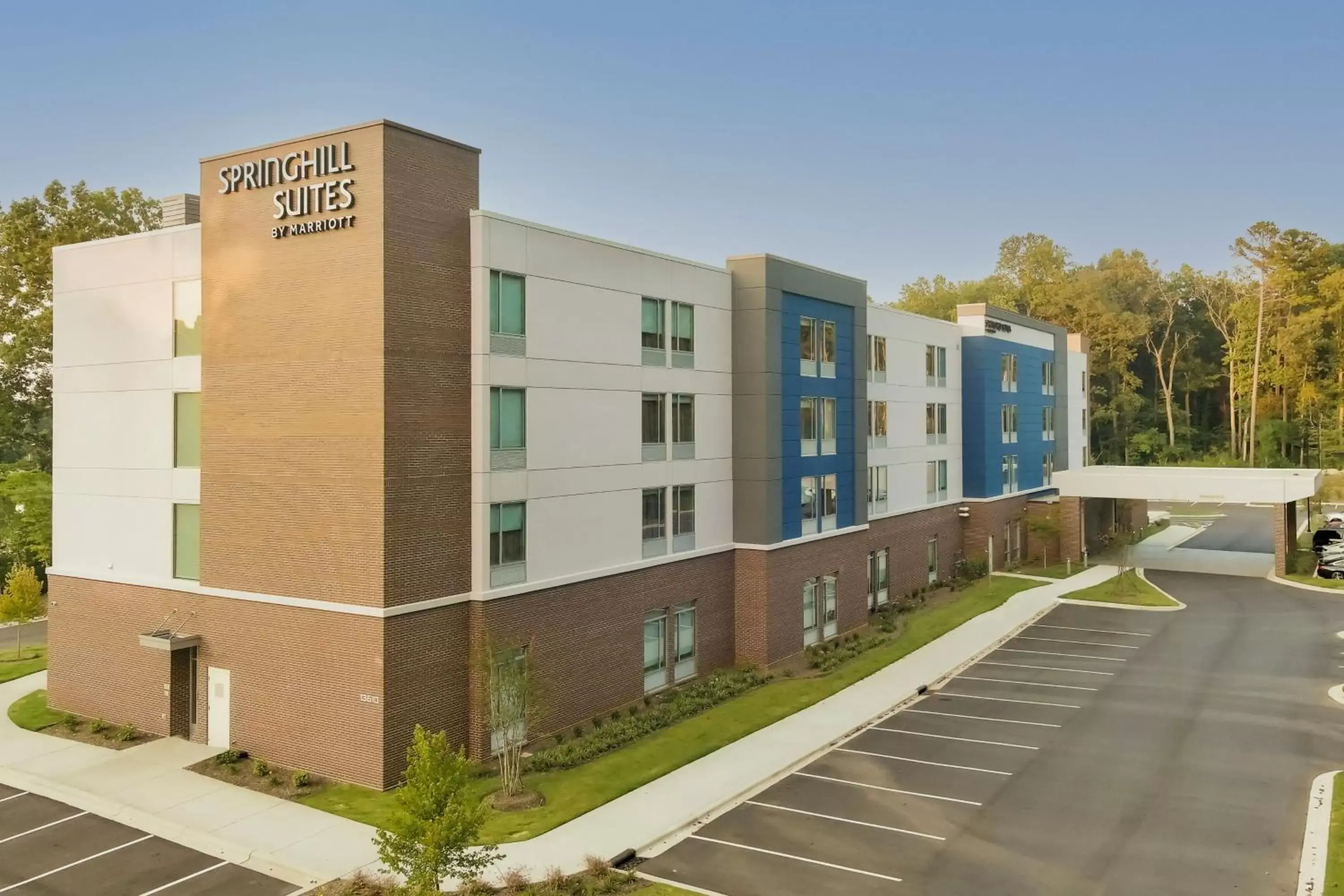 Property Building in SpringHill Suites by Marriott Charlotte Huntersville