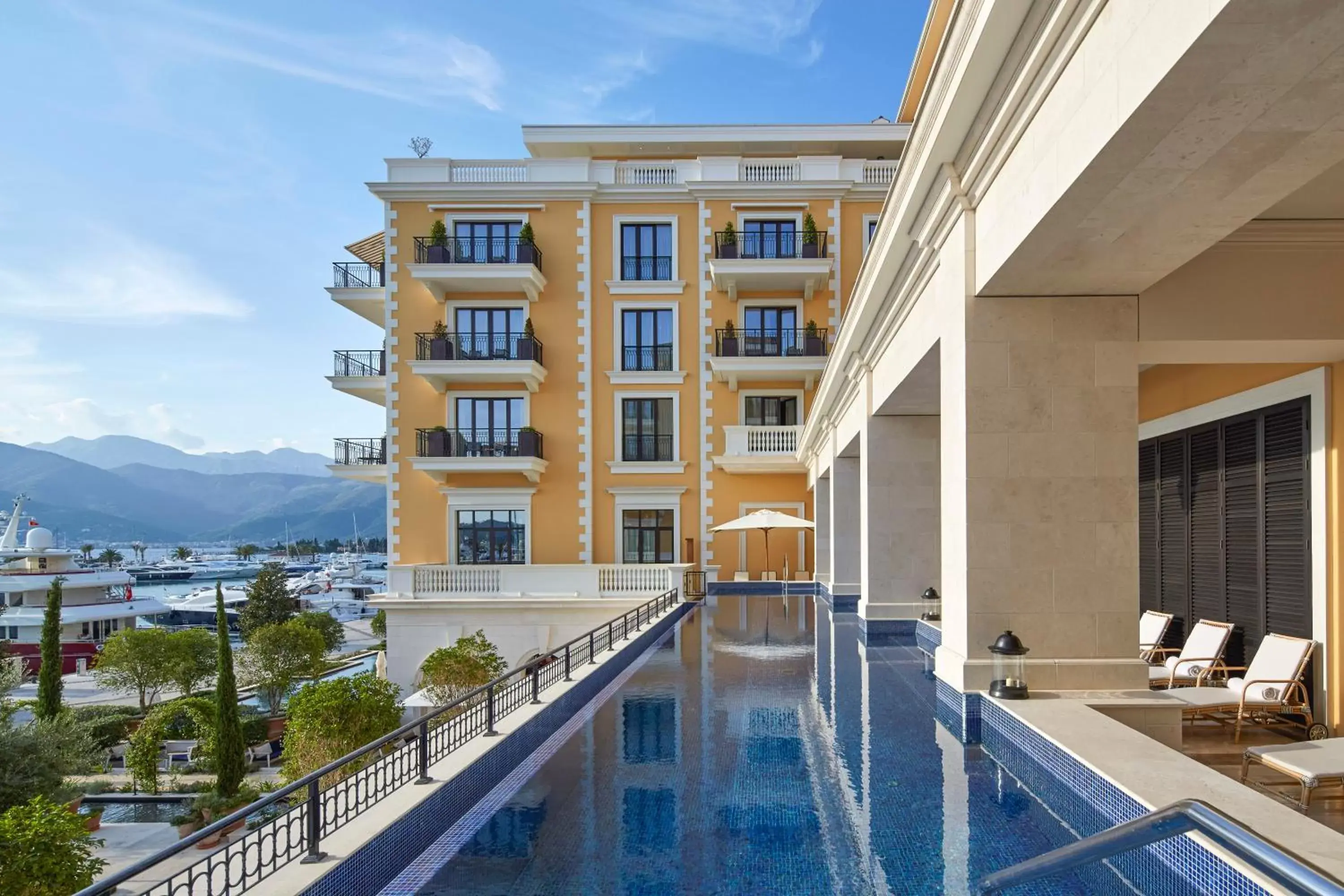 Property building in Regent Porto Montenegro Property building in Regent Porto Montenegro