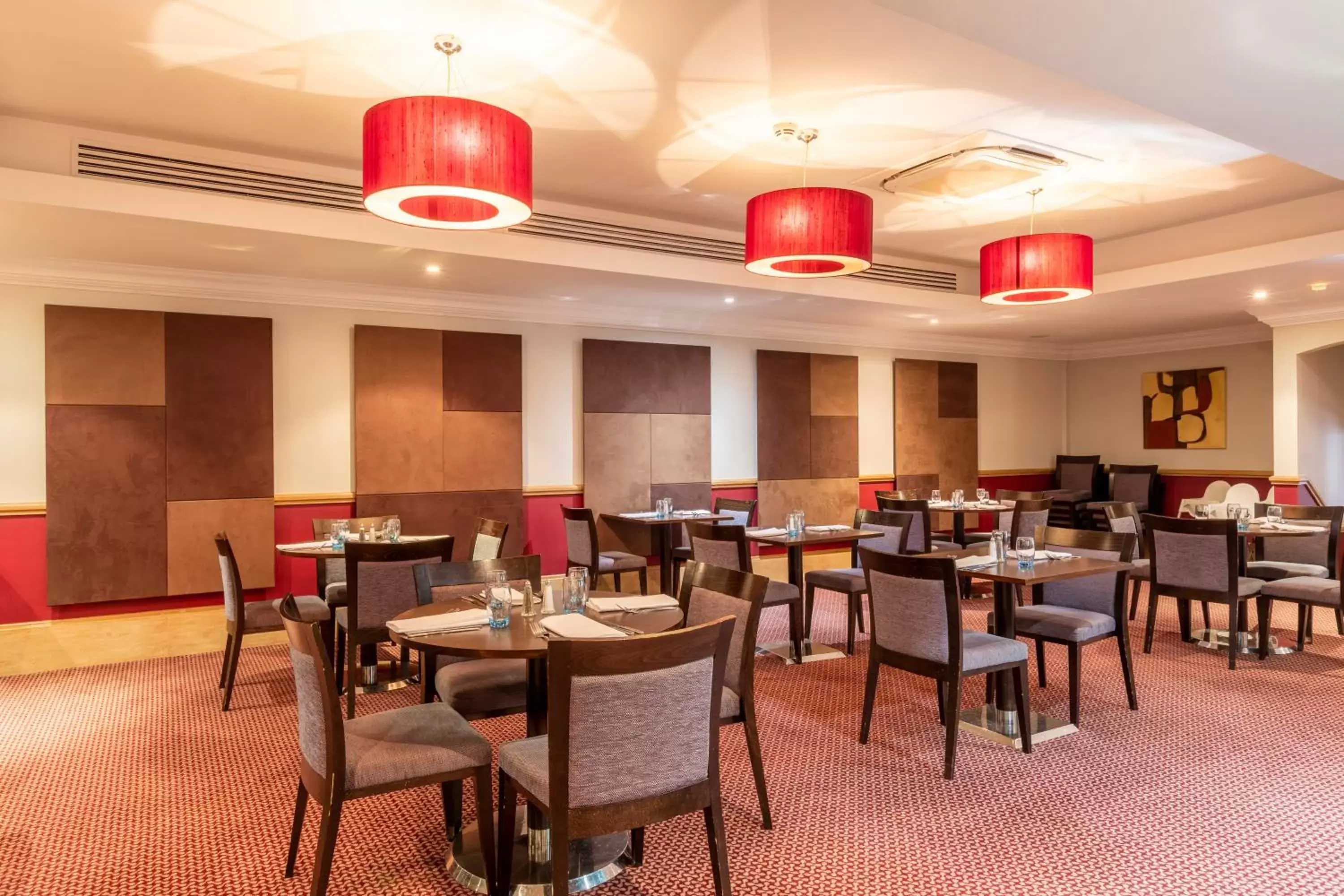 Restaurant/Places to Eat in Birmingham Strathallan Hotel, BW Signature Collection