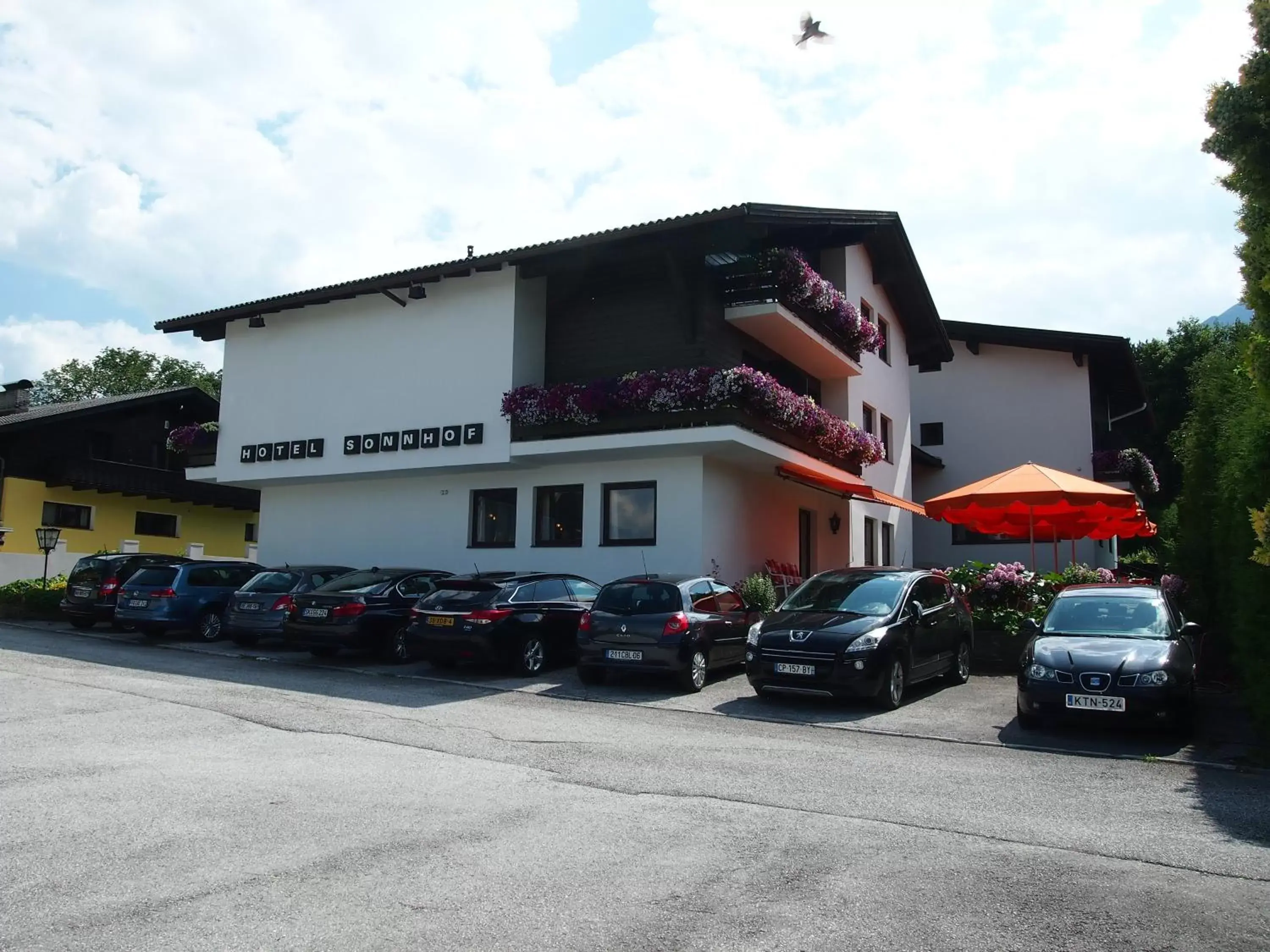 Facade/entrance, Property Building in Hotel Sonnhof