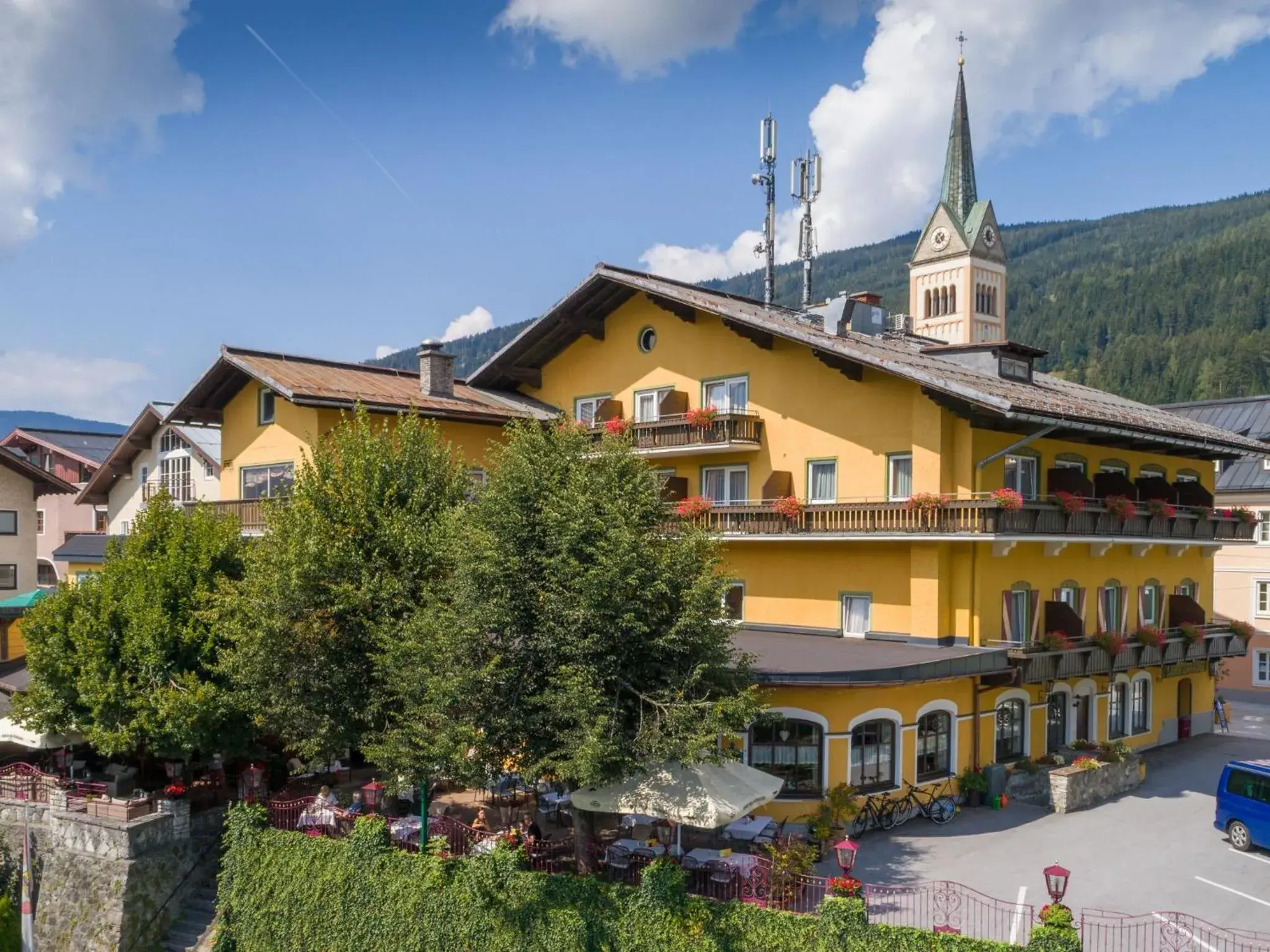 Property Building in Hotel Stegerbräu