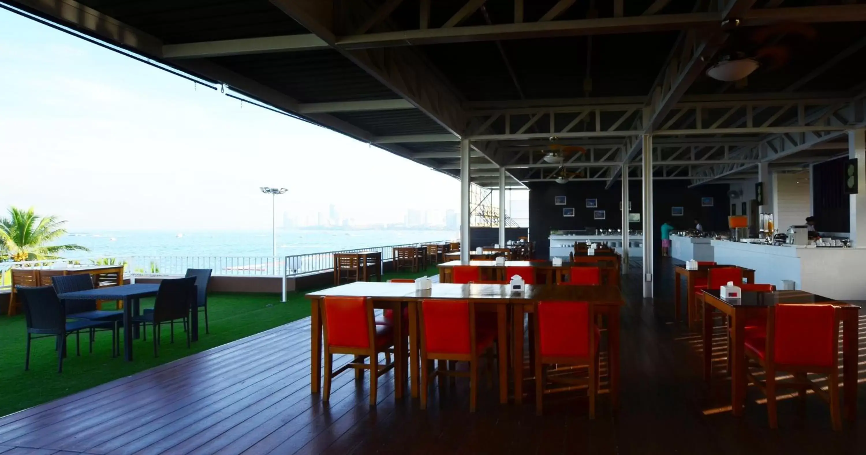 Restaurant/places to eat in Baywalk Residence Pattaya Restaurant/places to eat in Baywalk Residence Pattaya