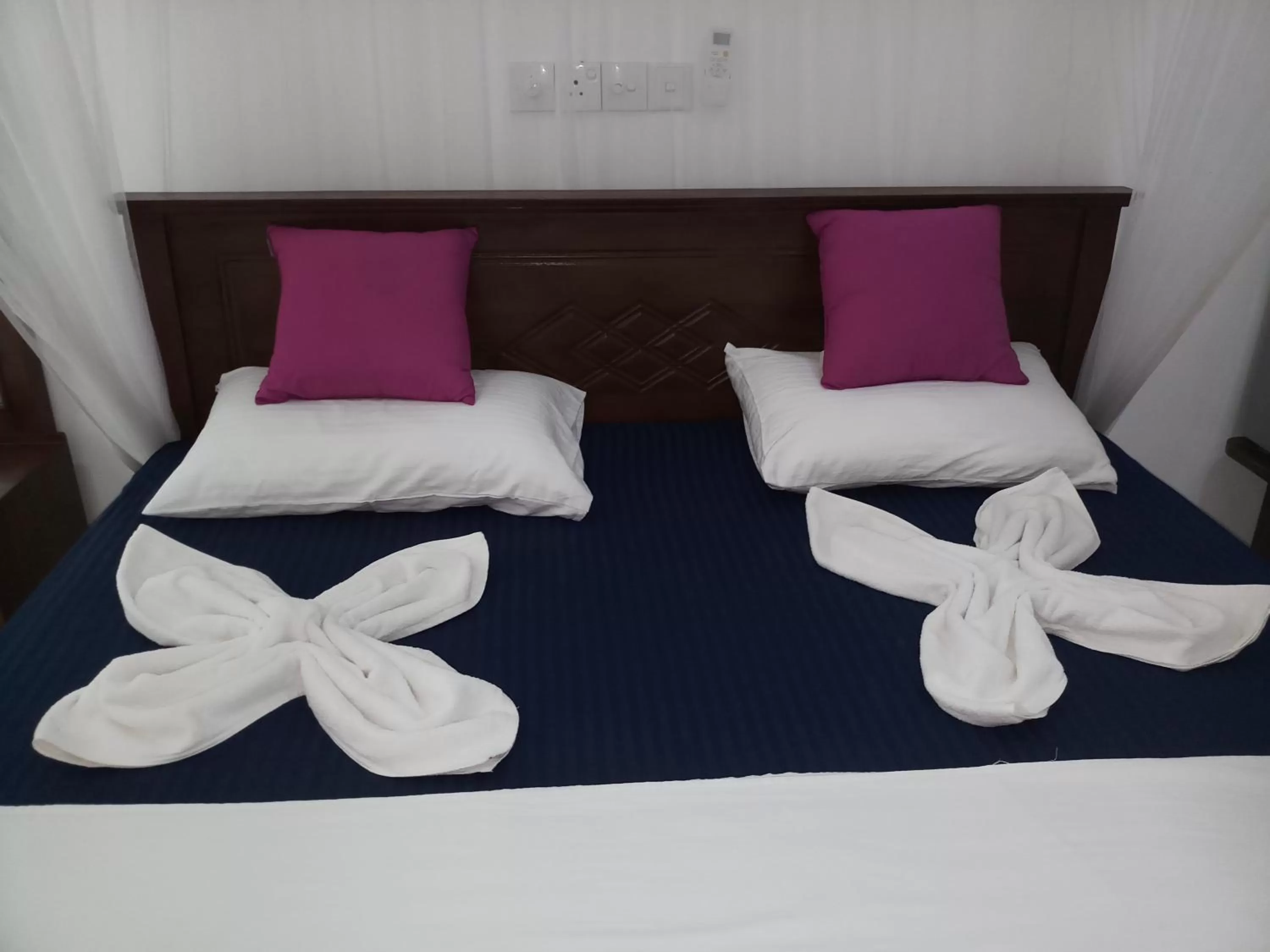 bunk bed, Bed in Turtle Bay Beach Resort