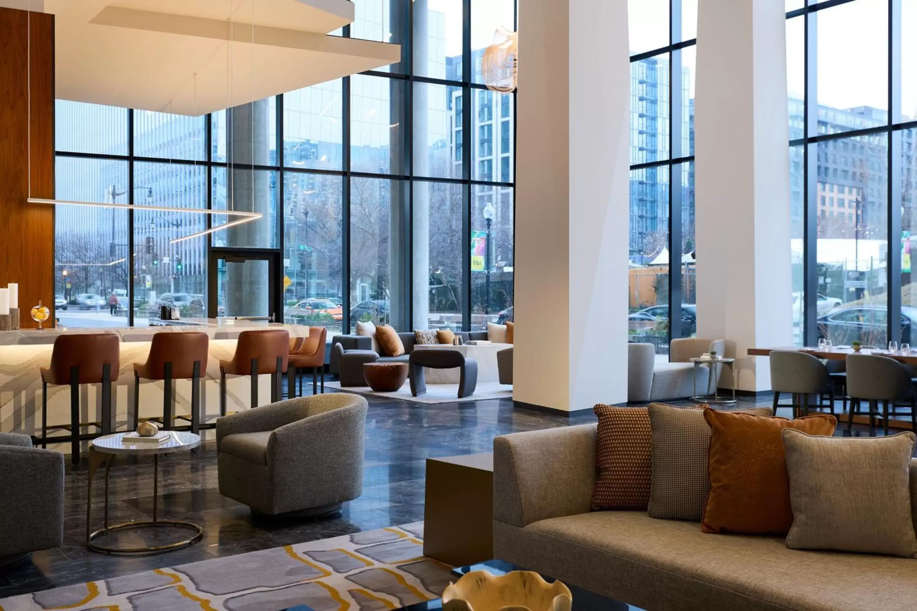 Property building, Lounge/Bar in Washington Marriott Capitol Hill