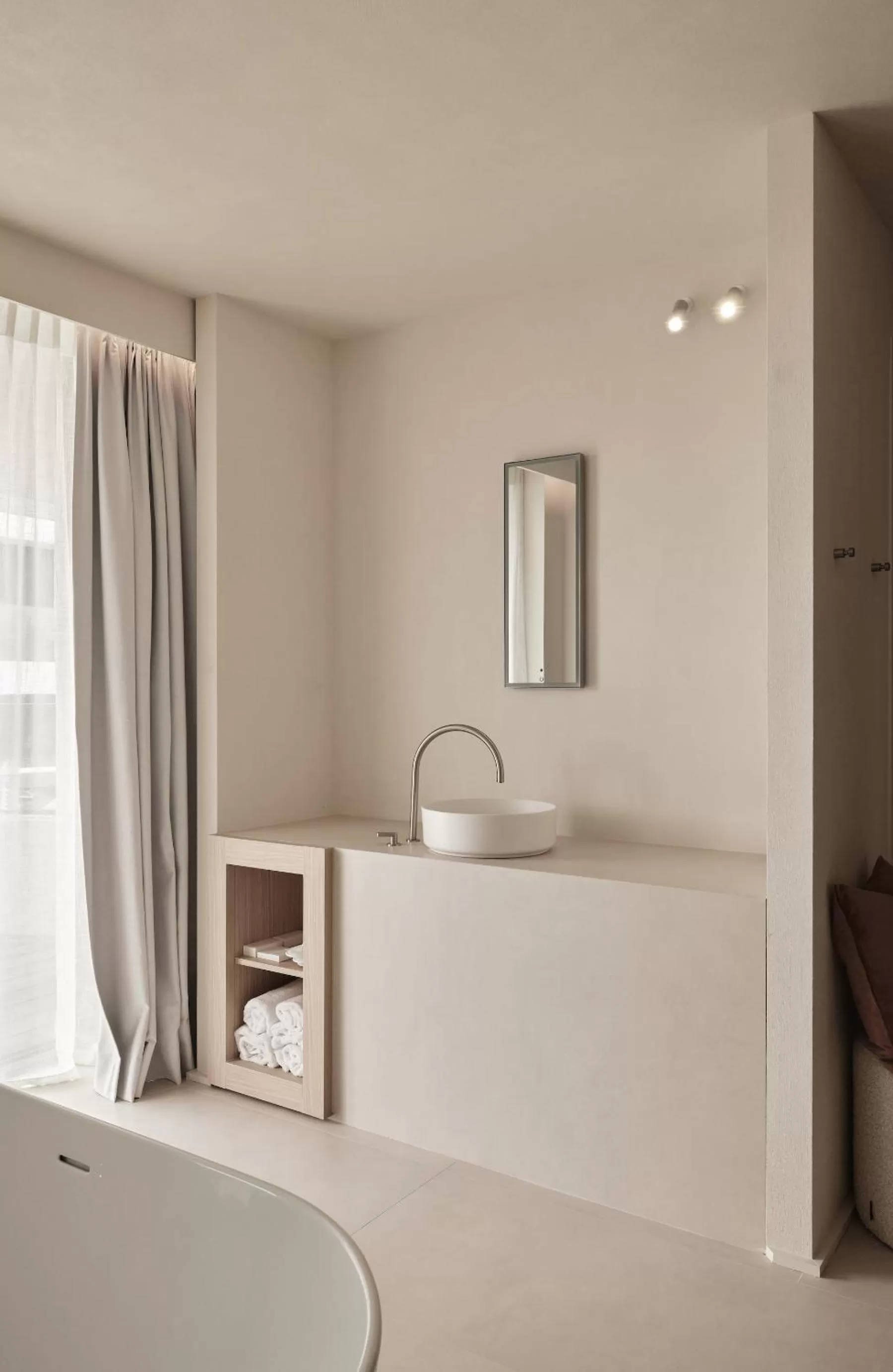 Bathroom, Kitchen/Kitchenette in Enso District Hotel