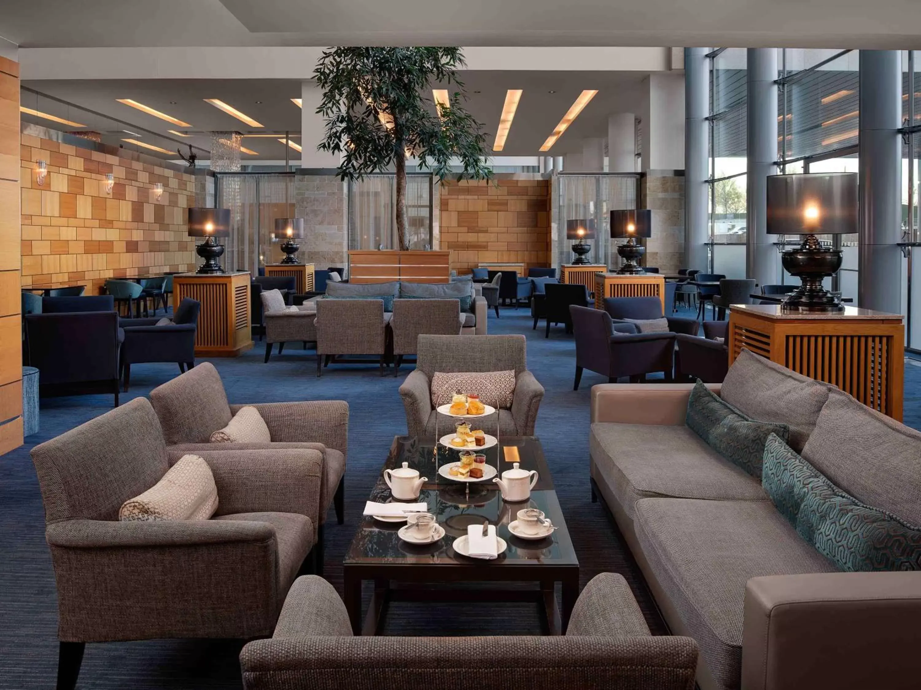 Restaurant/places to eat in Sofitel London Heathrow