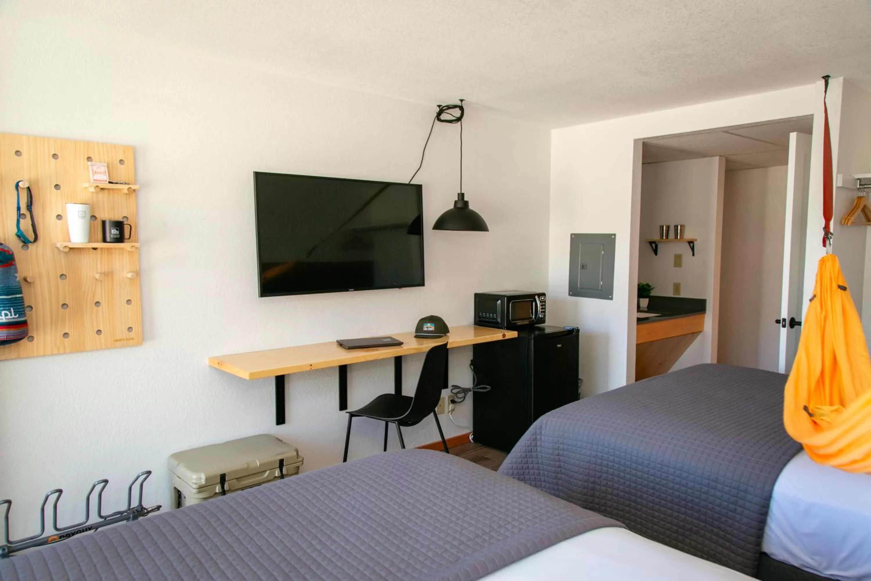 Bed in LOGE Wolf Creek