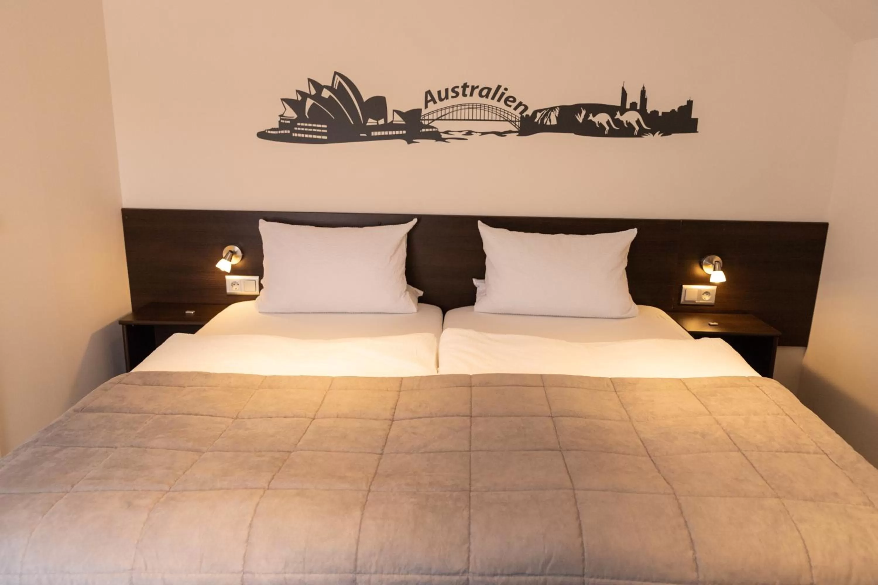 Bed in Hotel zur Post Ochsendorf