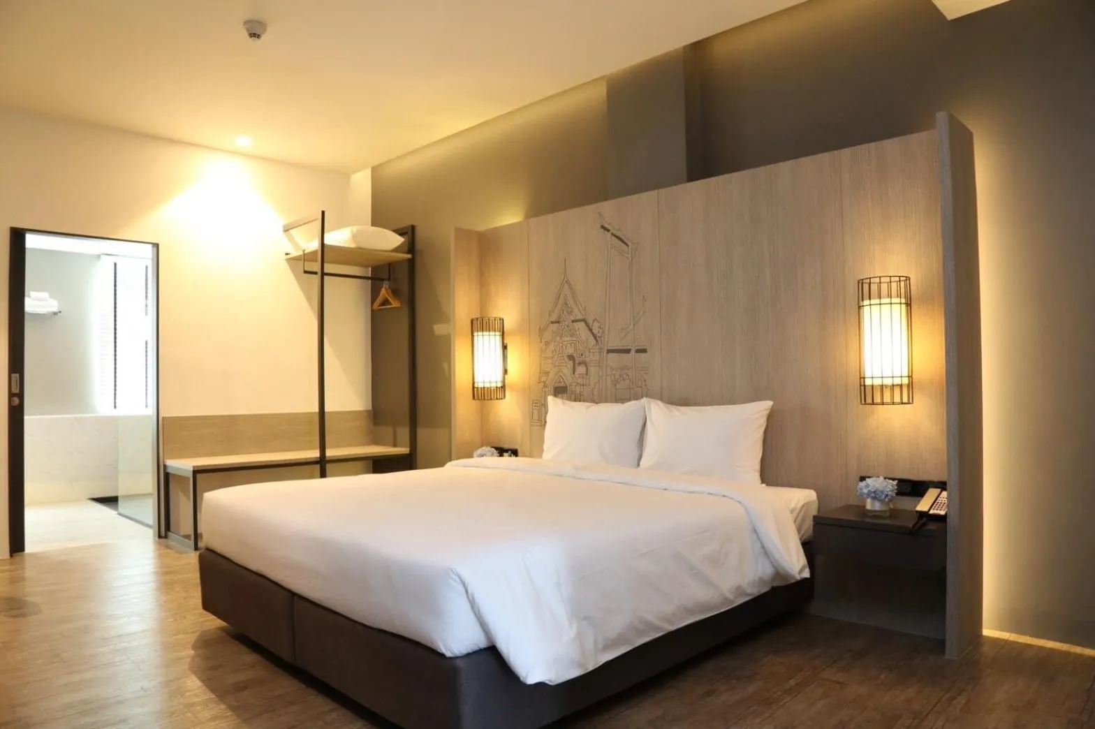 Bedroom, Bed in Miracle Suvarnabhumi Airport