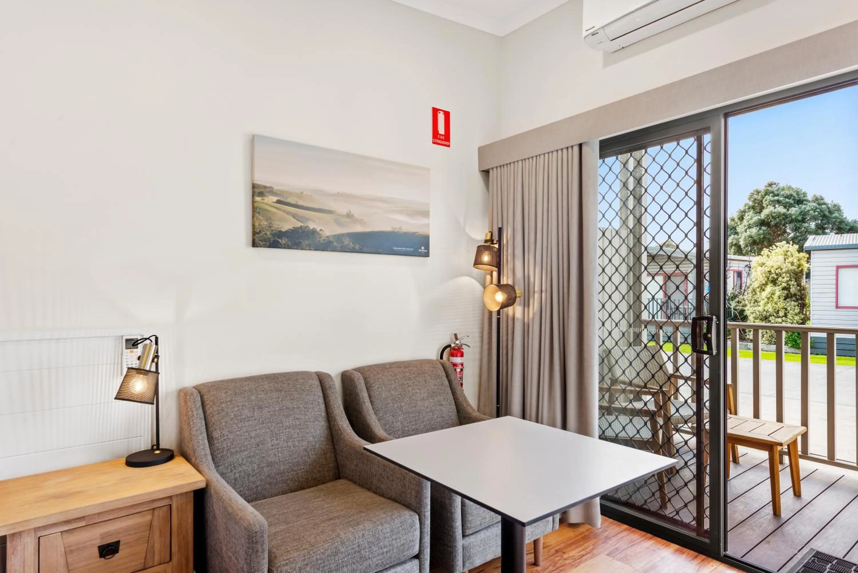Dining area in Discovery Parks - Melbourne