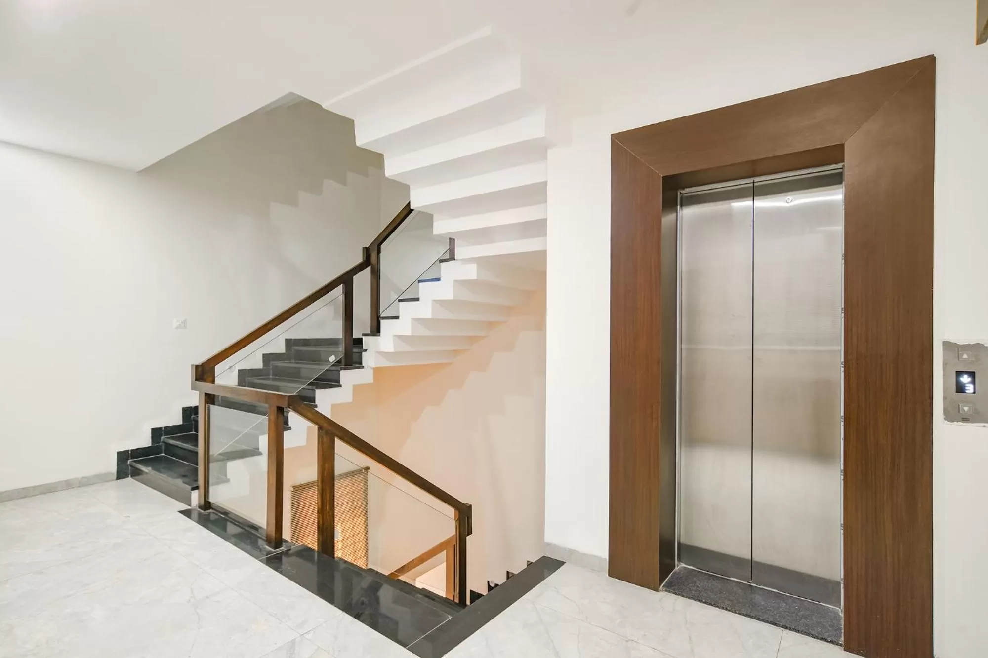 Lobby or reception in FabHotel Ramya