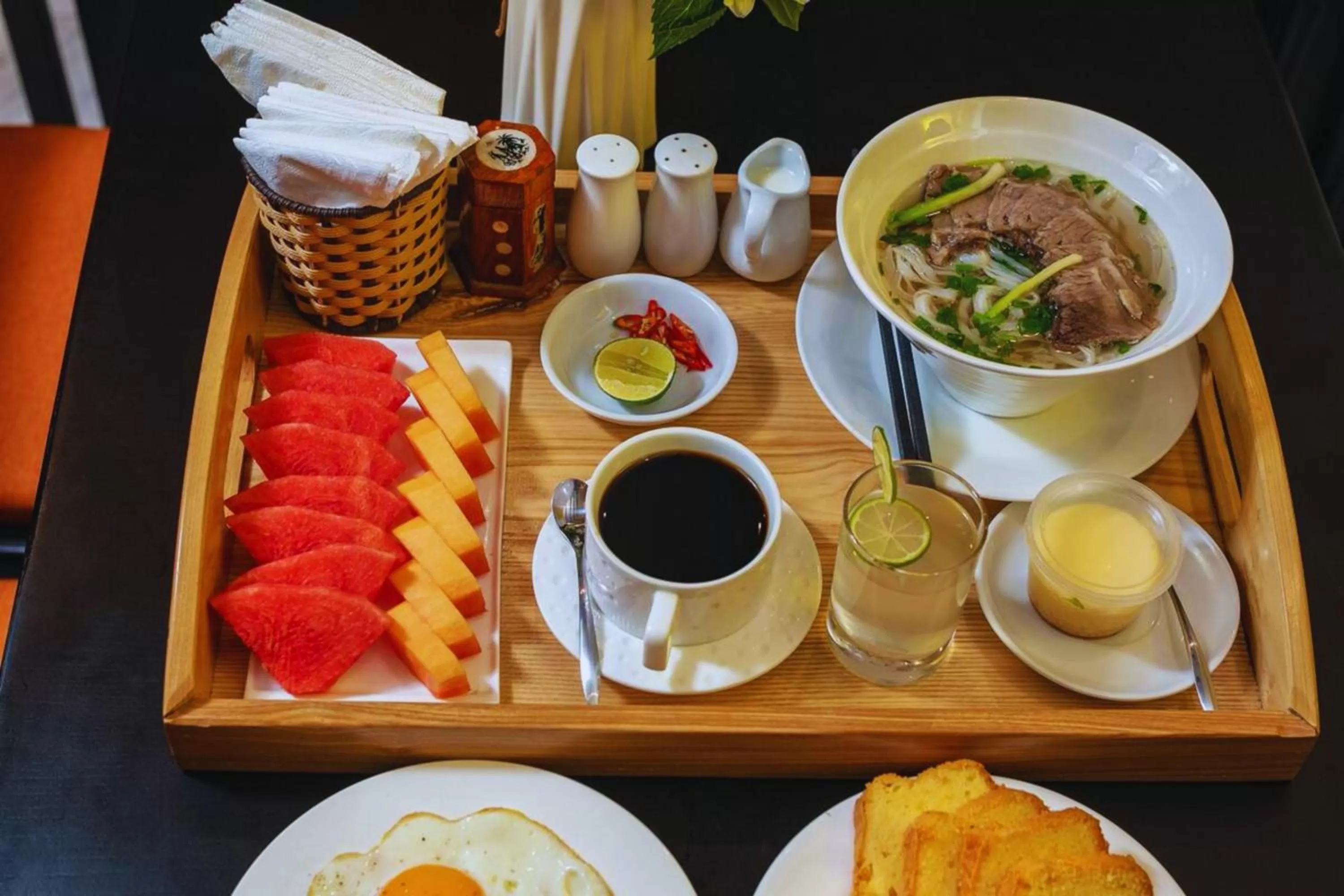 Breakfast in Hotel Emerald Waters Classy