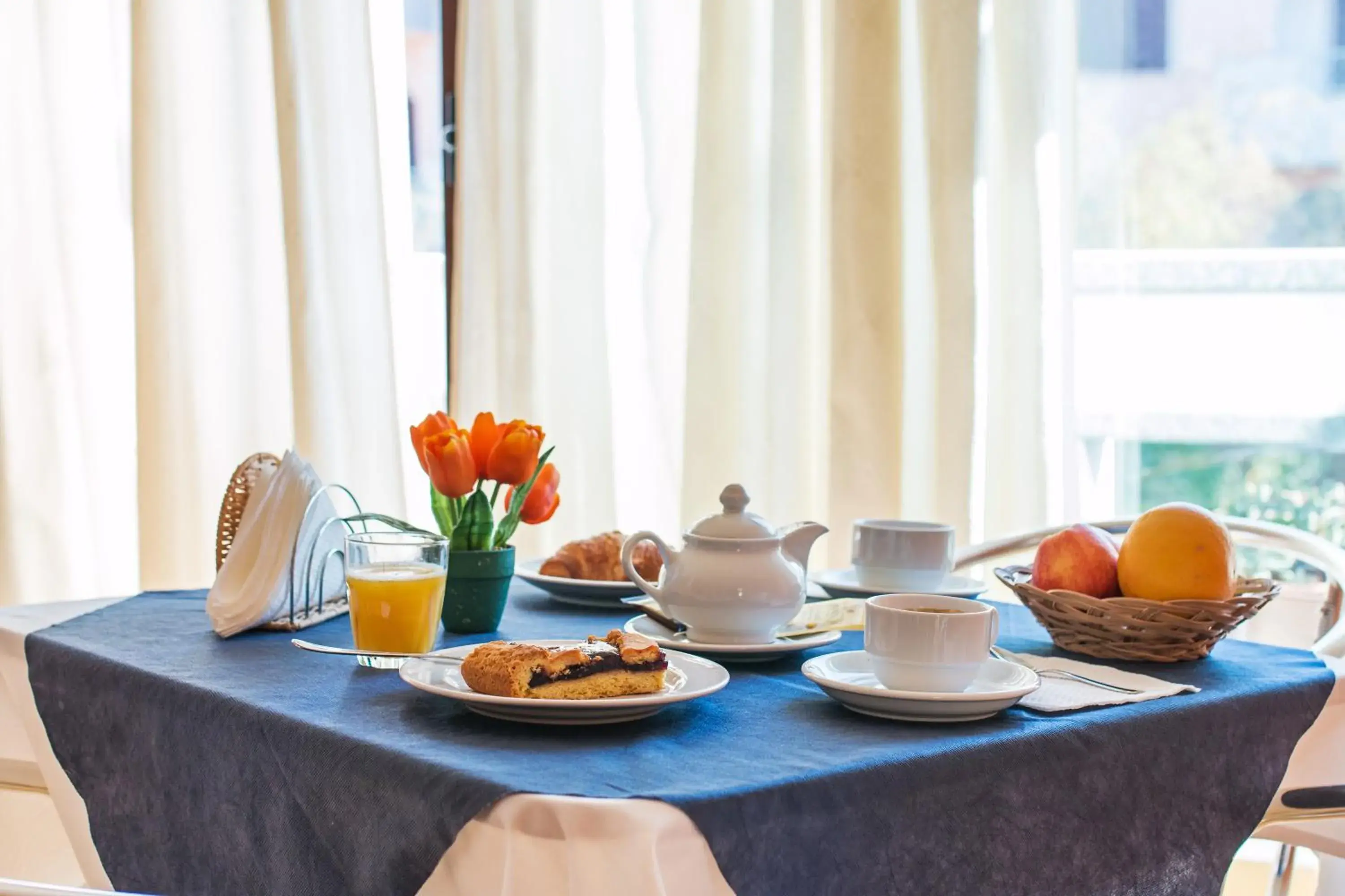 Breakfast in Albergo Residenziale Gli Ontani Breakfast in Albergo Residenziale Gli Ontani