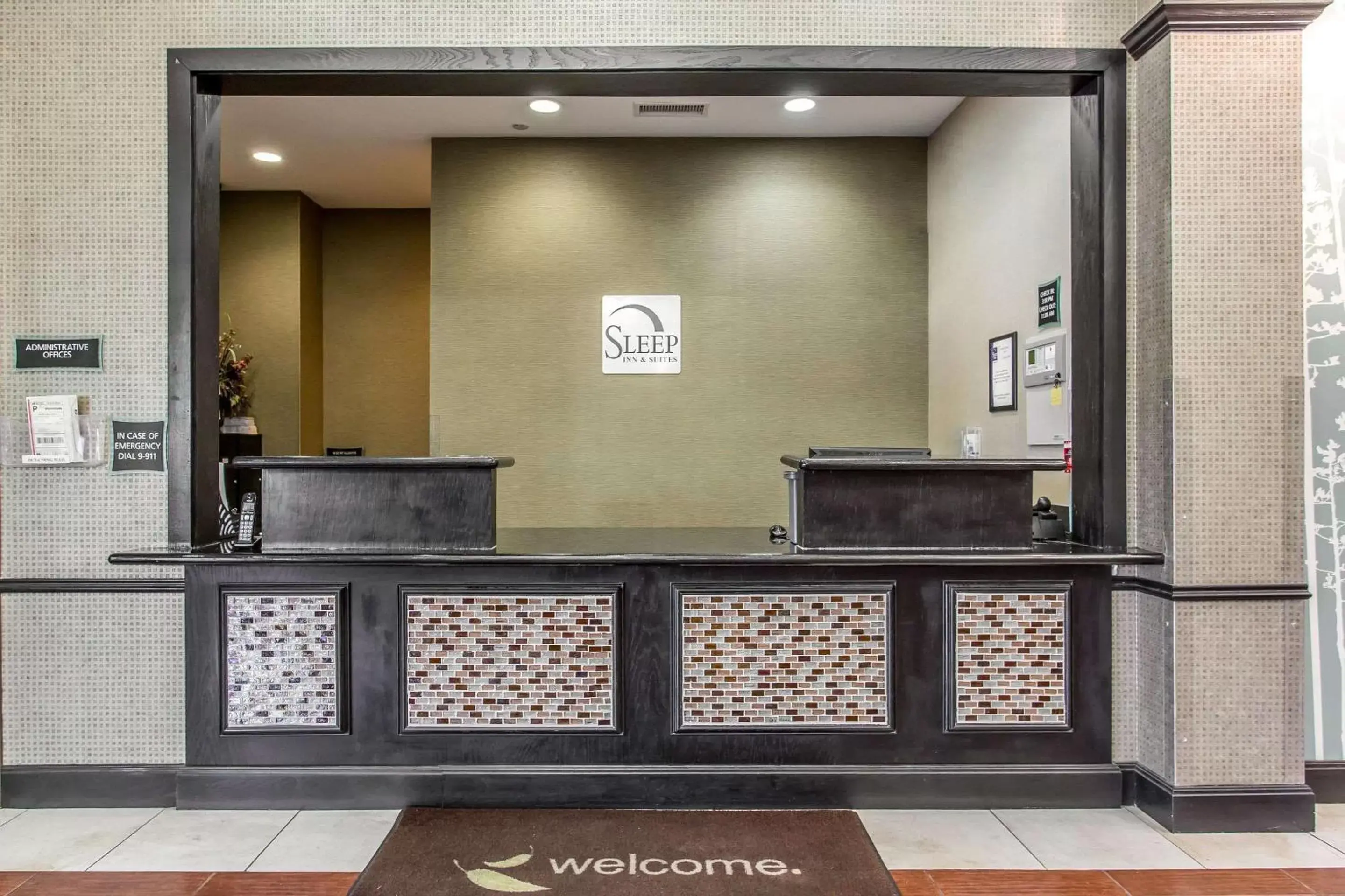 Lobby or reception, Lobby/Reception in Sleep Inn & Suites West Medical Center