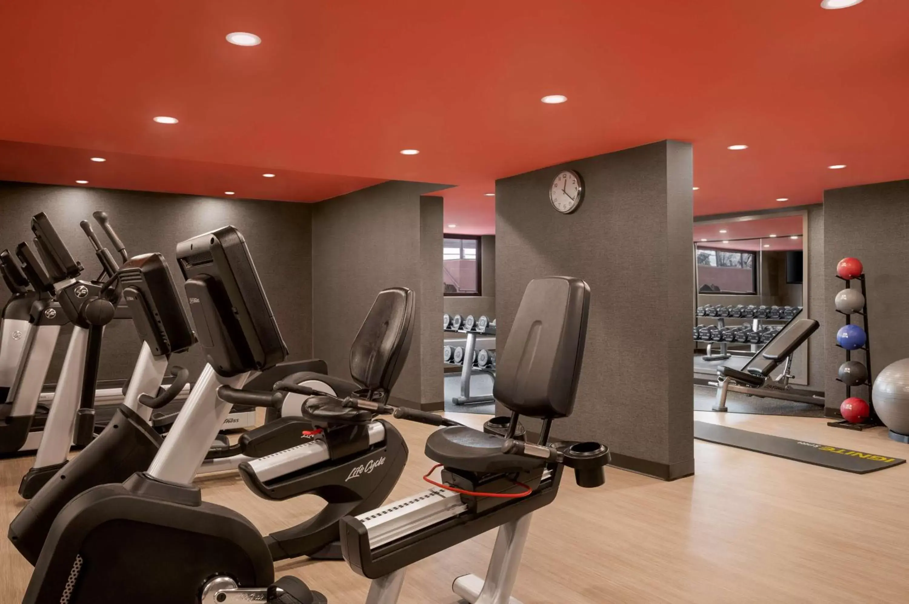 Fitness centre/facilities, Fitness Center/Facilities in Hilton Vancouver Airport