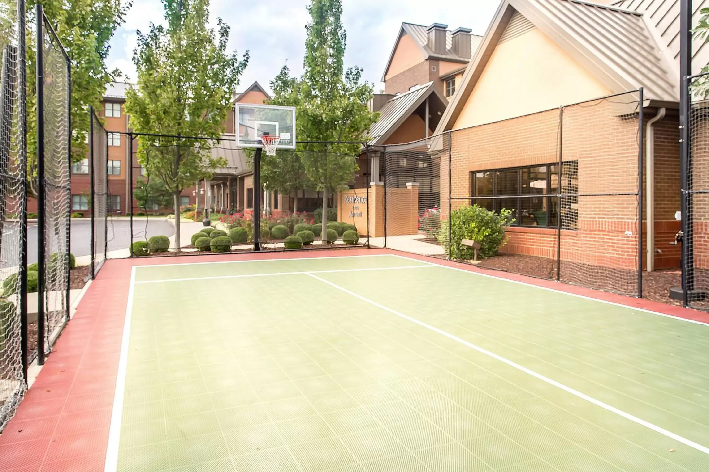 Area and facilities, Tennis/Squash in Residence Inn Lexington Keeneland/Airport