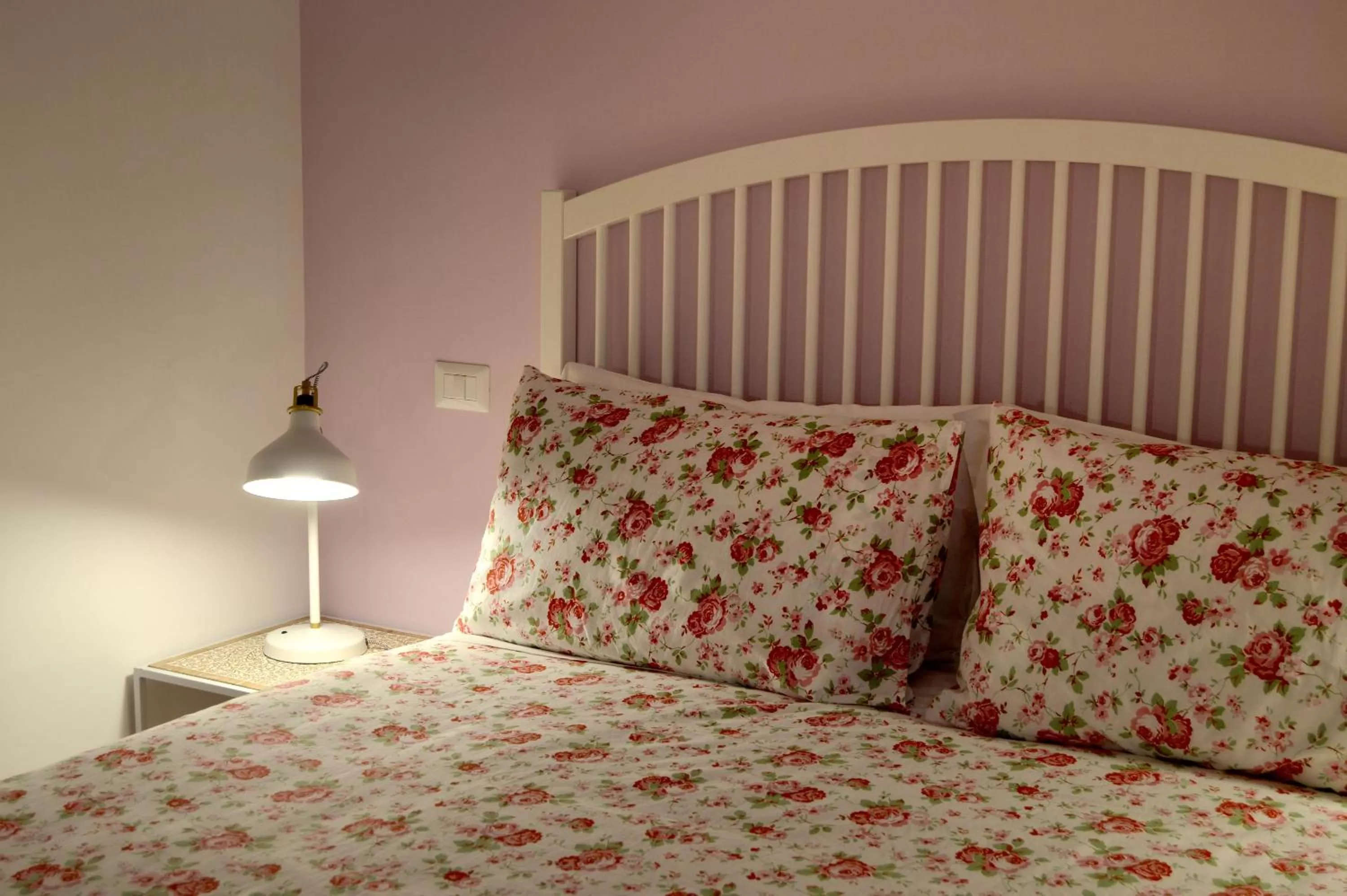 Photo of the whole room, Bed in La Locanda Dell'Arte-Museo