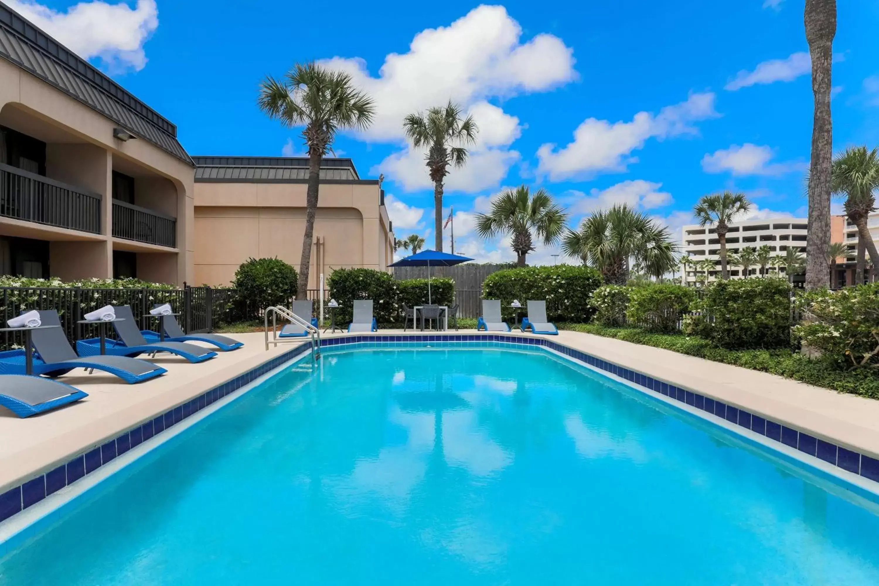 Pool view, Swimming Pool in Hampton Inn Fort Walton Beach