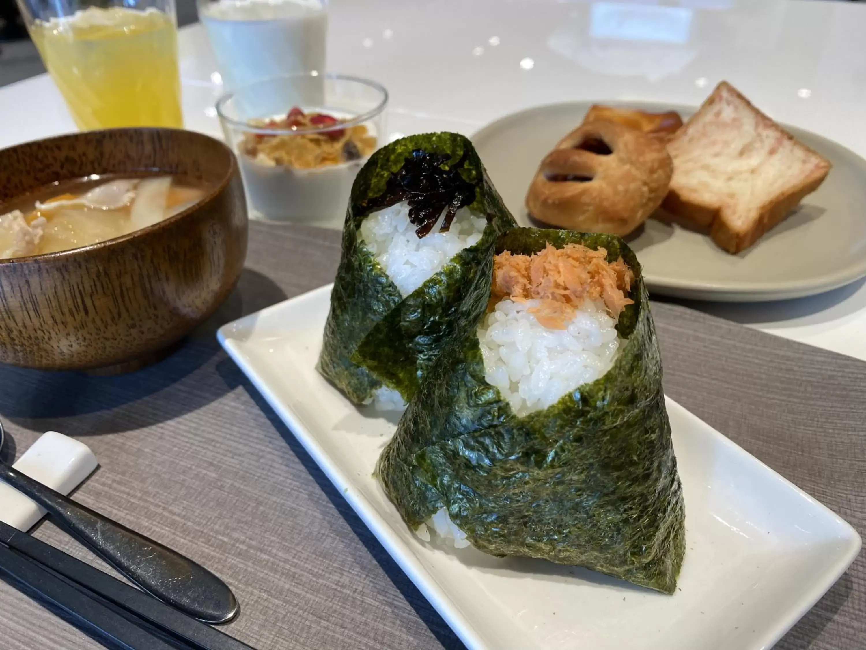 Restaurant/places to eat in Henn na Hotel Osaka Shinsaibashi